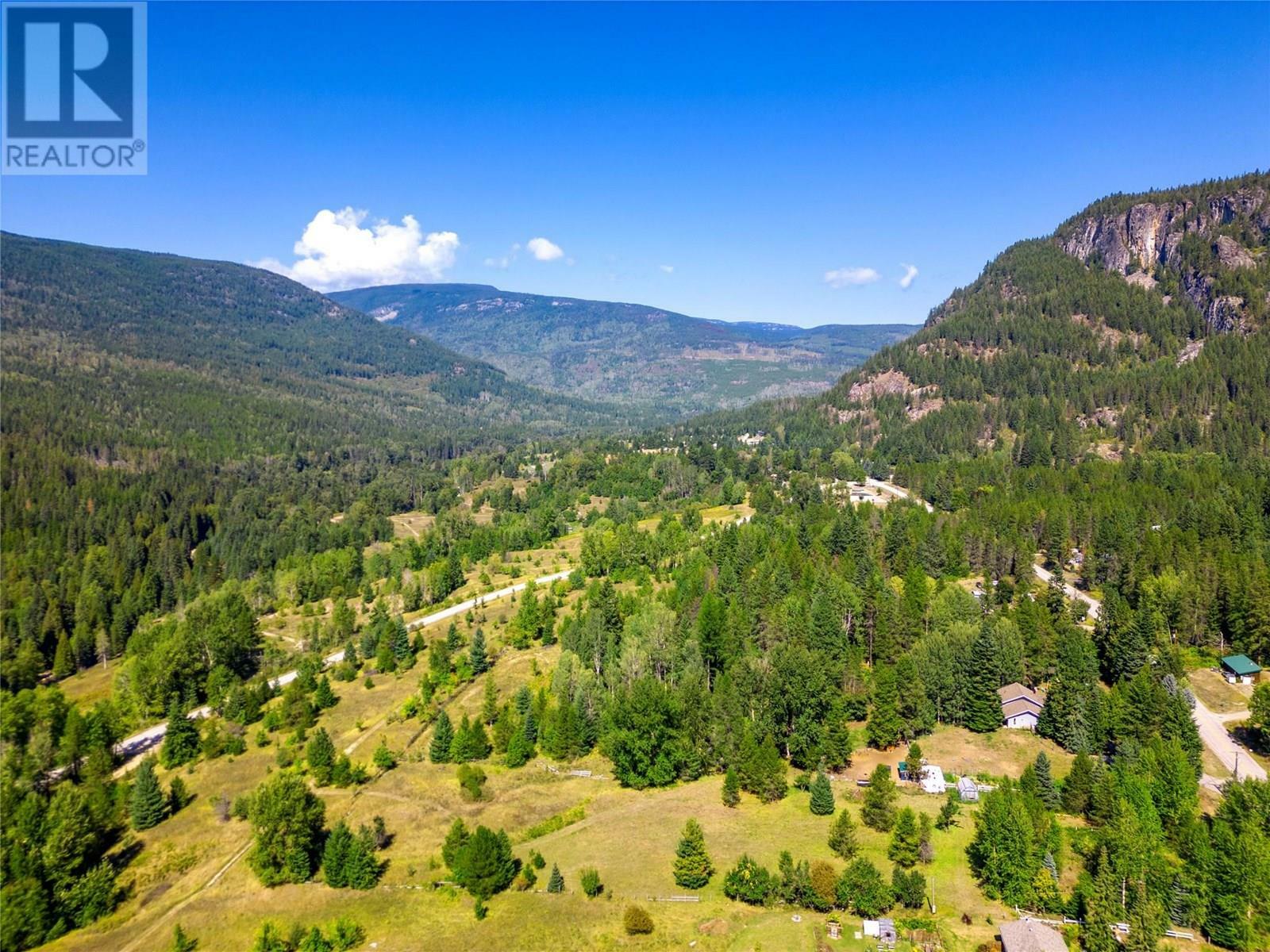 CASTLEGAR, British Columbia, V1N 4S6, CA, 4 Bedrooms Bedrooms, ,3 BathroomsBathrooms,Residential,For Sale,1859816