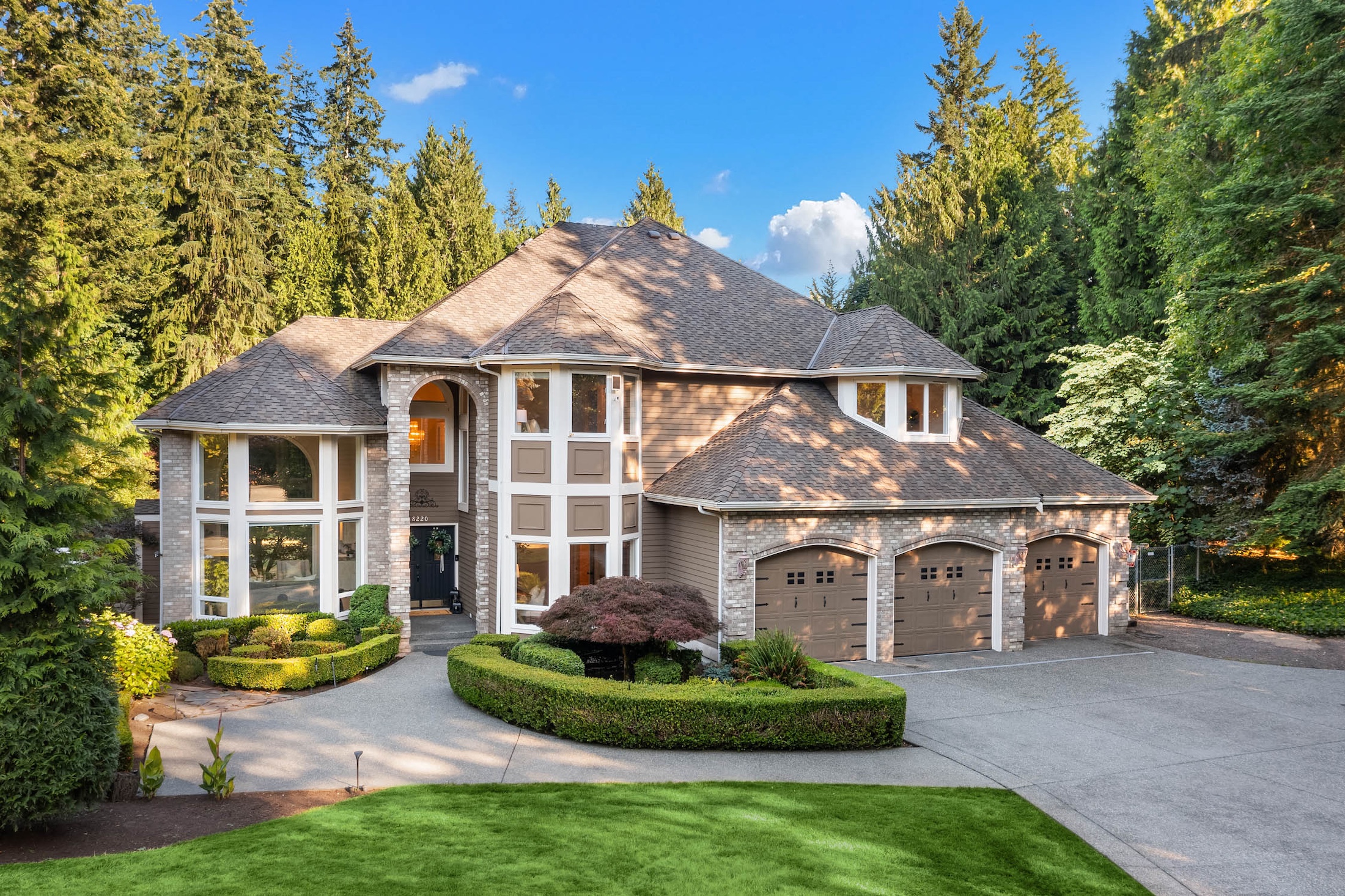  Craftsman Retreat in Sutton Place - 物件實景