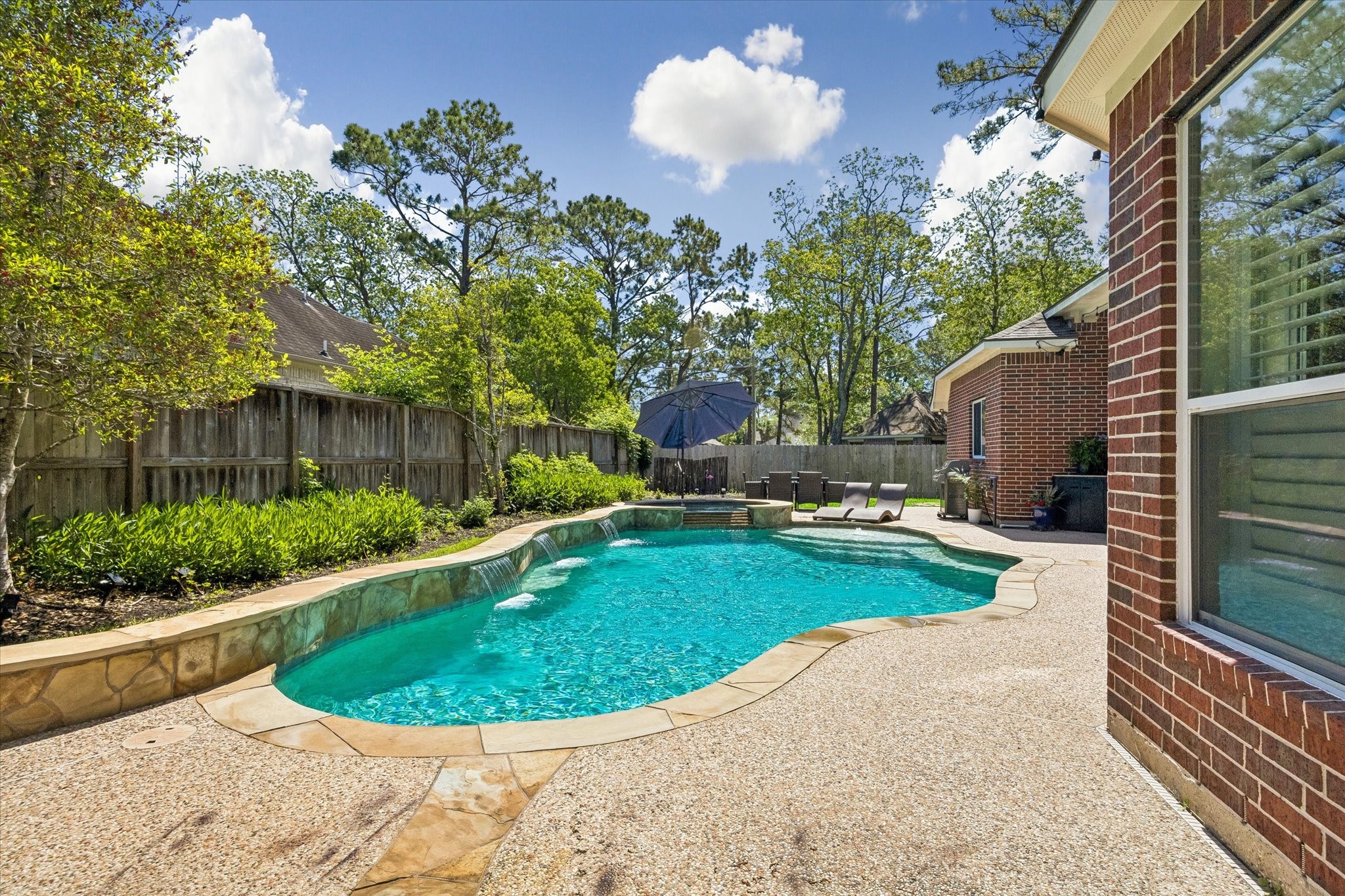  803 Woodcrest Drive - 物件實景