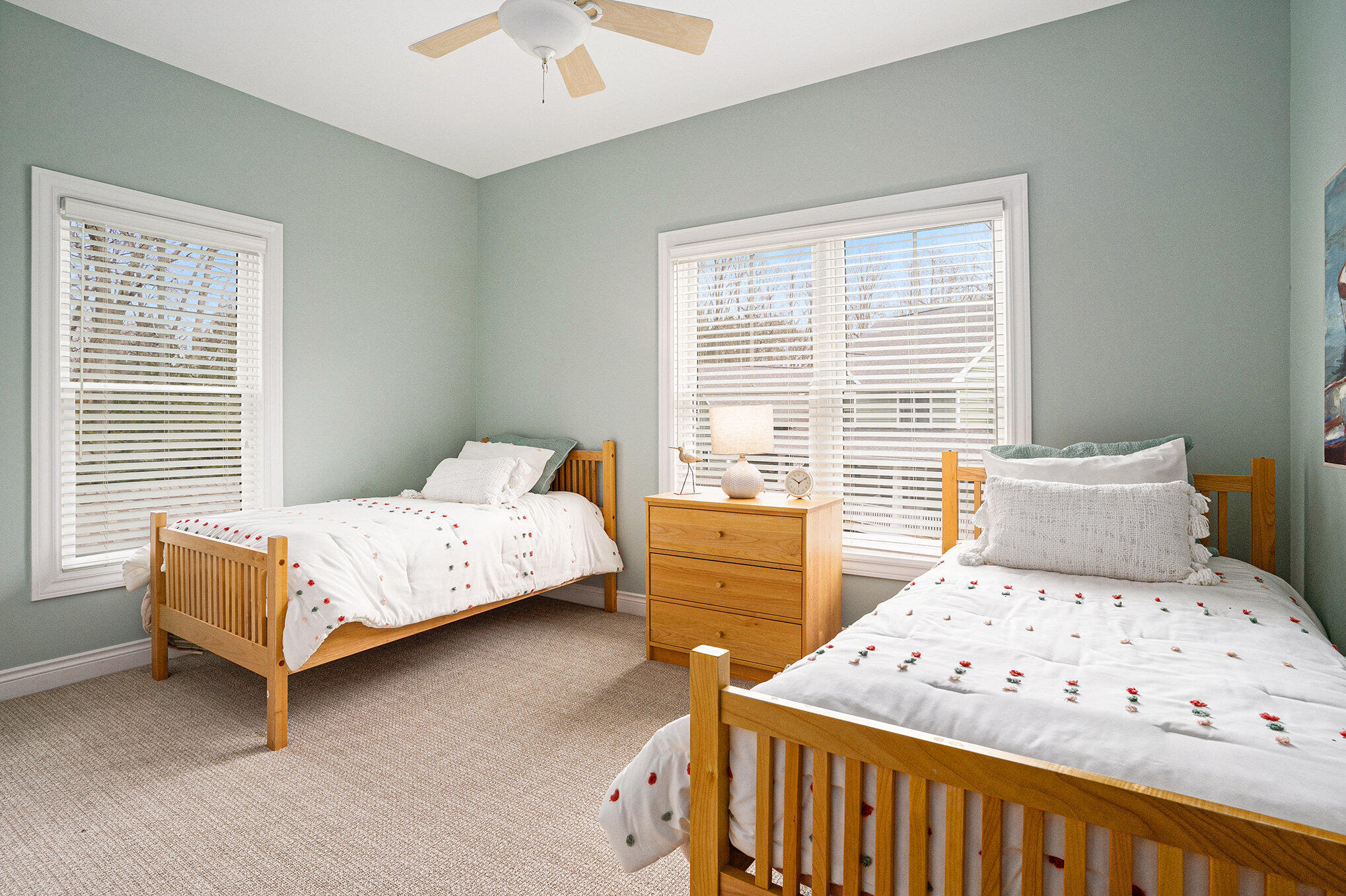 South Haven, Michigan, 49090, United States, 4 Bedrooms Bedrooms, ,4 BathroomsBathrooms,Residential,For Sale,1945011