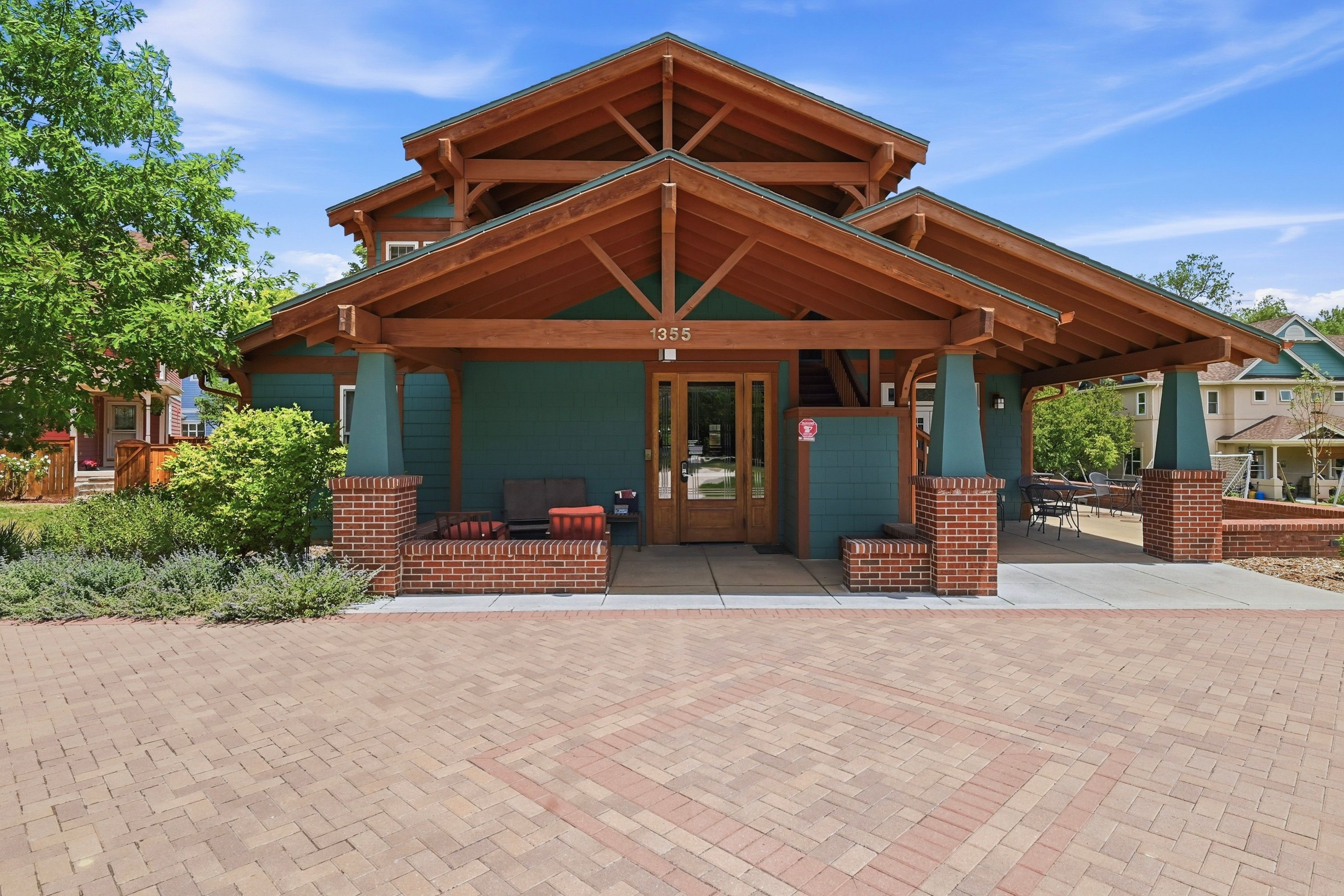  Community-Centered Living in Patty Jewett - 物件實景