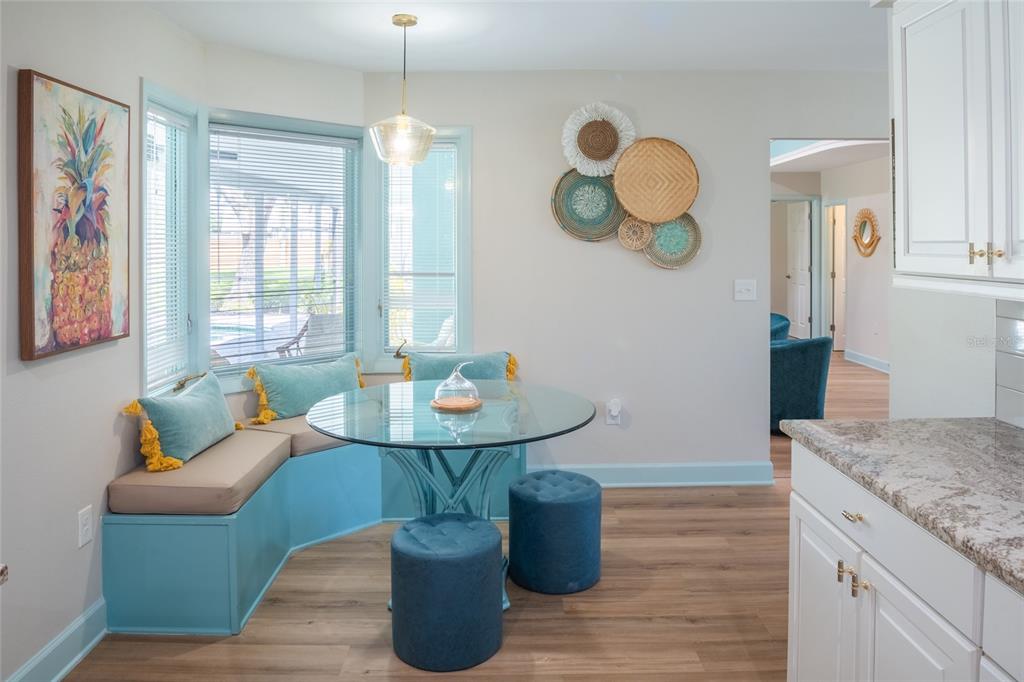 Sarasota, Florida, 34243, United States, 3 Bedrooms Bedrooms, ,4 BathroomsBathrooms,Residential,For Sale,1941793