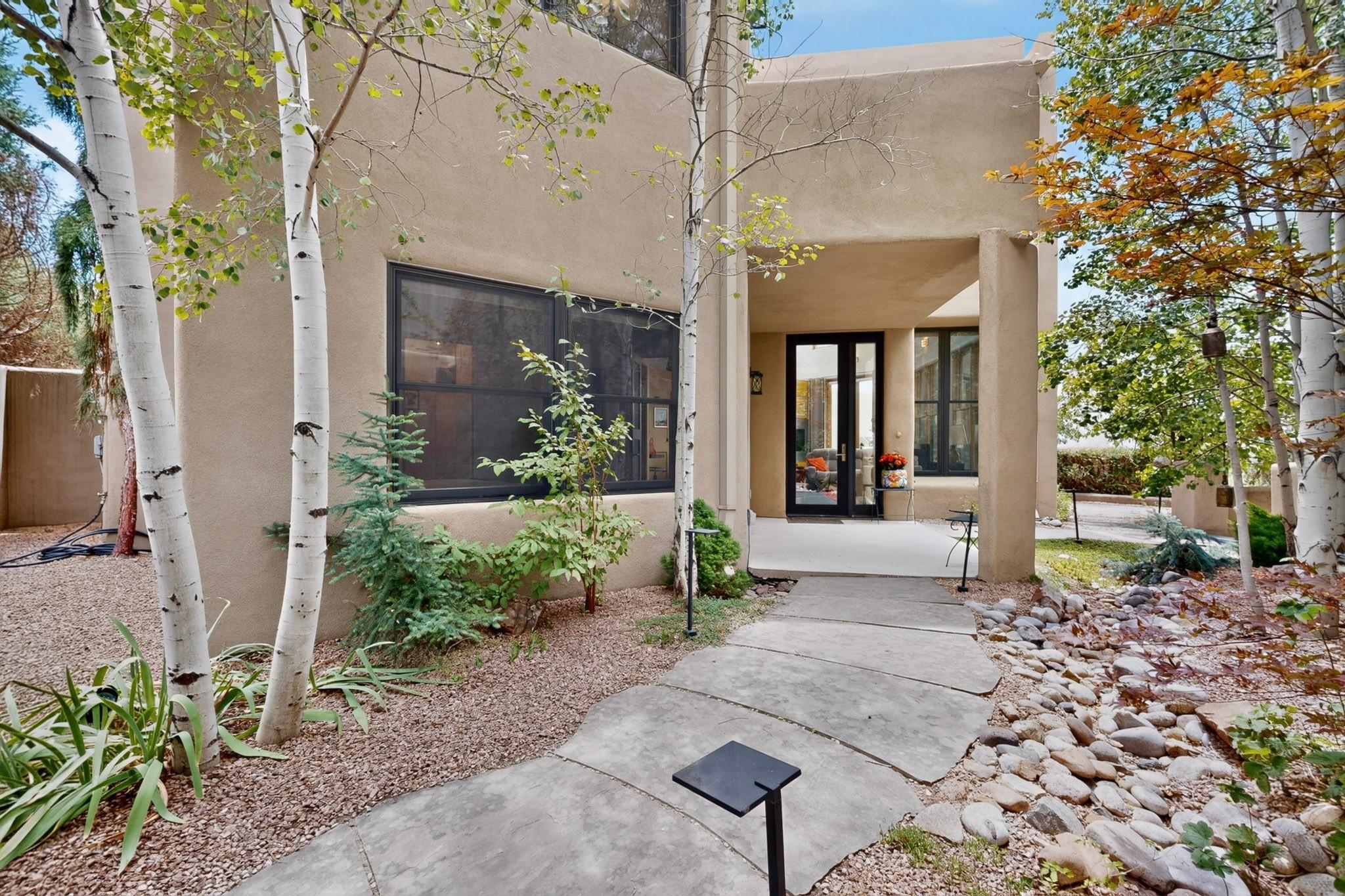 Avenida Frijoles , Santa Fe, NM 87507 #1