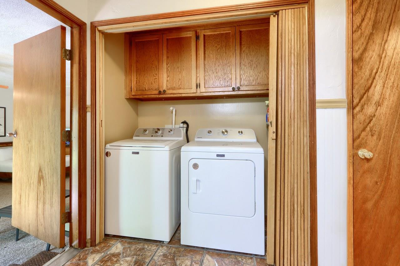 Mariposa, California, 95338, United States, 3 Bedrooms Bedrooms, ,2 BathroomsBathrooms,Residential,For Sale,1916608