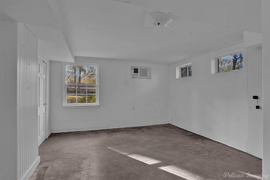 Shreveport, Louisiana, 71106, United States, 3 Bedrooms Bedrooms, ,4 BathroomsBathrooms,Residential,For Sale,1807700