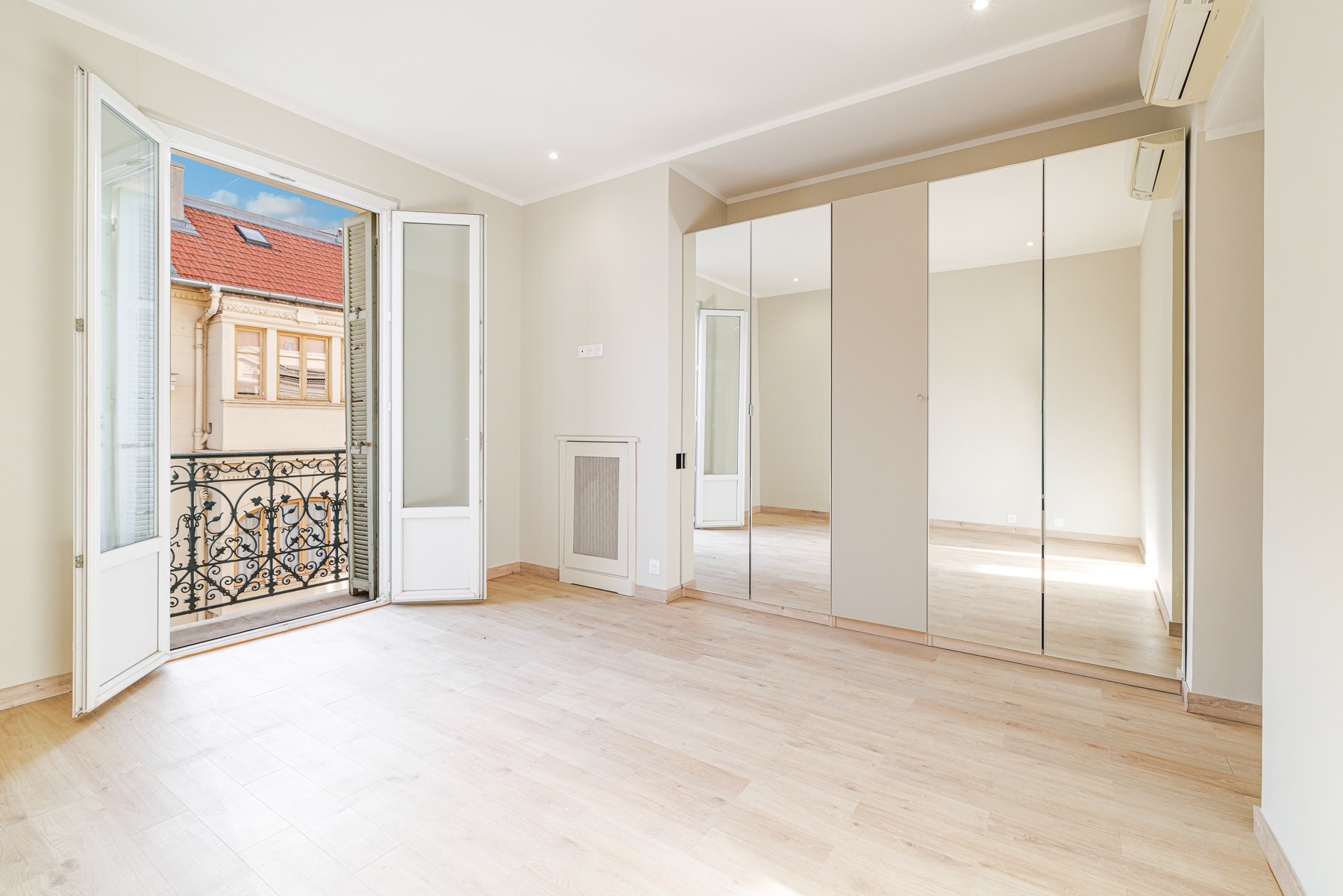  Luxury apartment in Nice, top floor, bright, near Jean Médecin - 物件實景