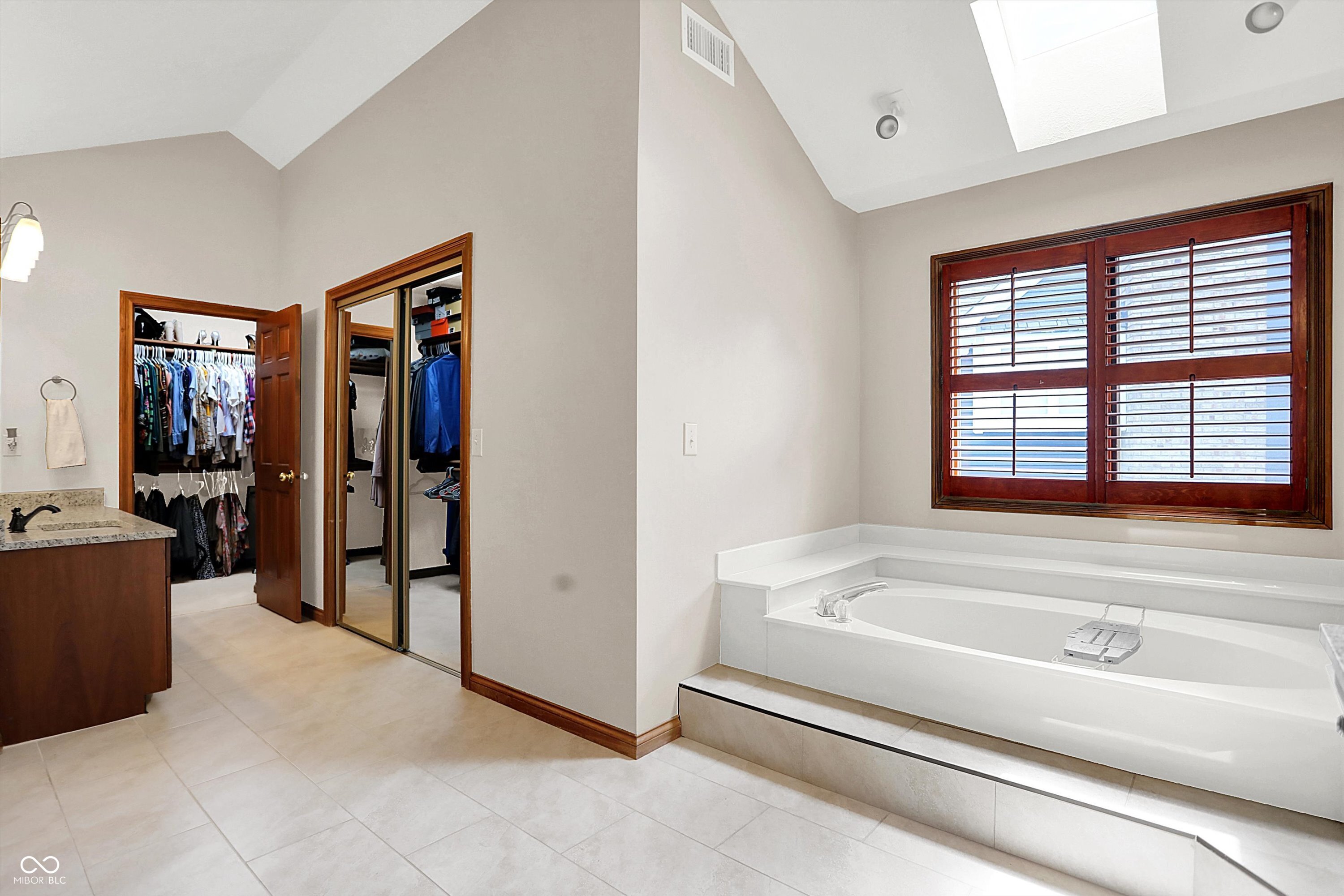 Indianapolis, Indiana, 46236, United States, 4 Bedrooms Bedrooms, ,4 BathroomsBathrooms,Residential,For Sale,1937077