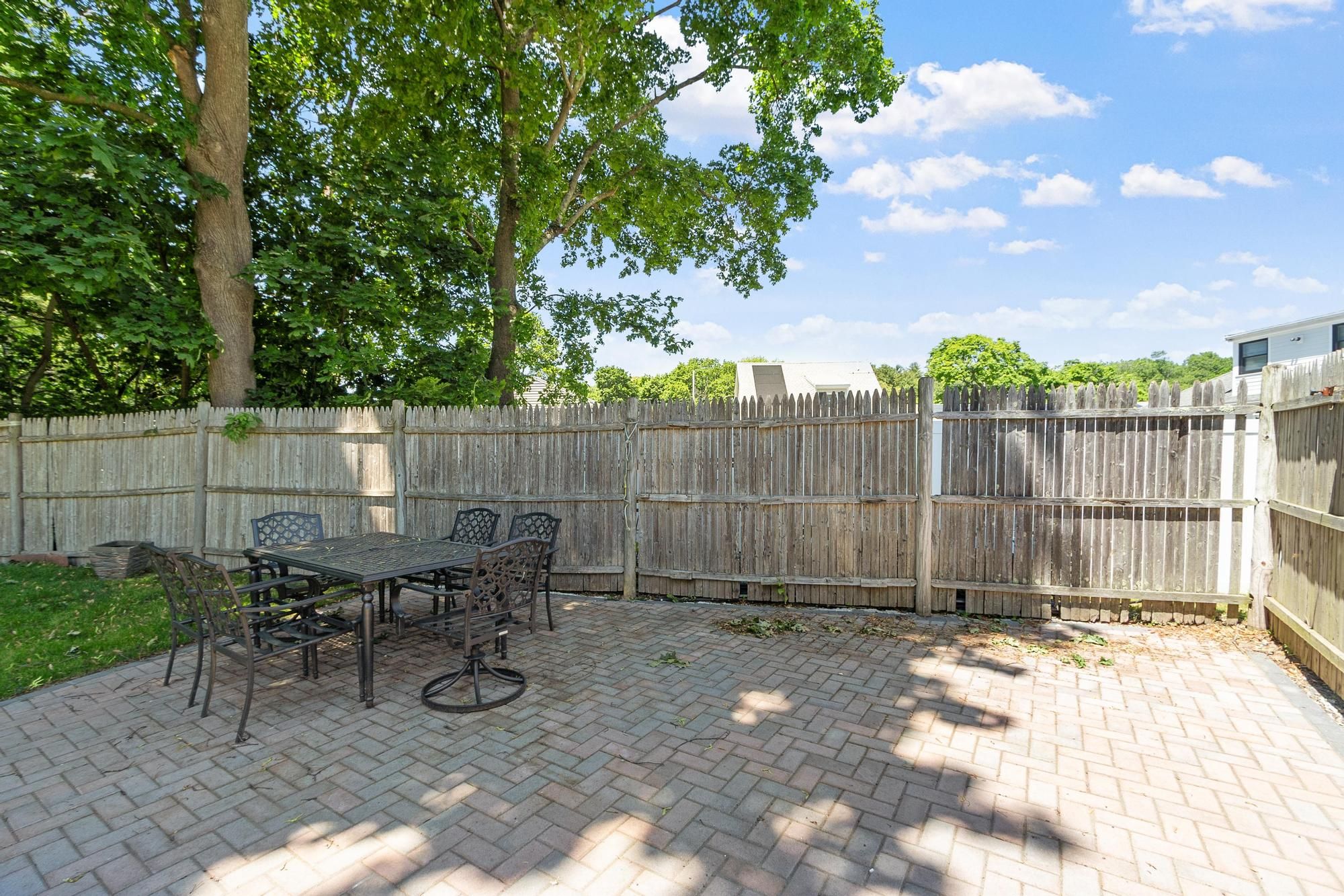  9 Oaklandvale Ave, Saugus, MA, 01906 - 物件實景