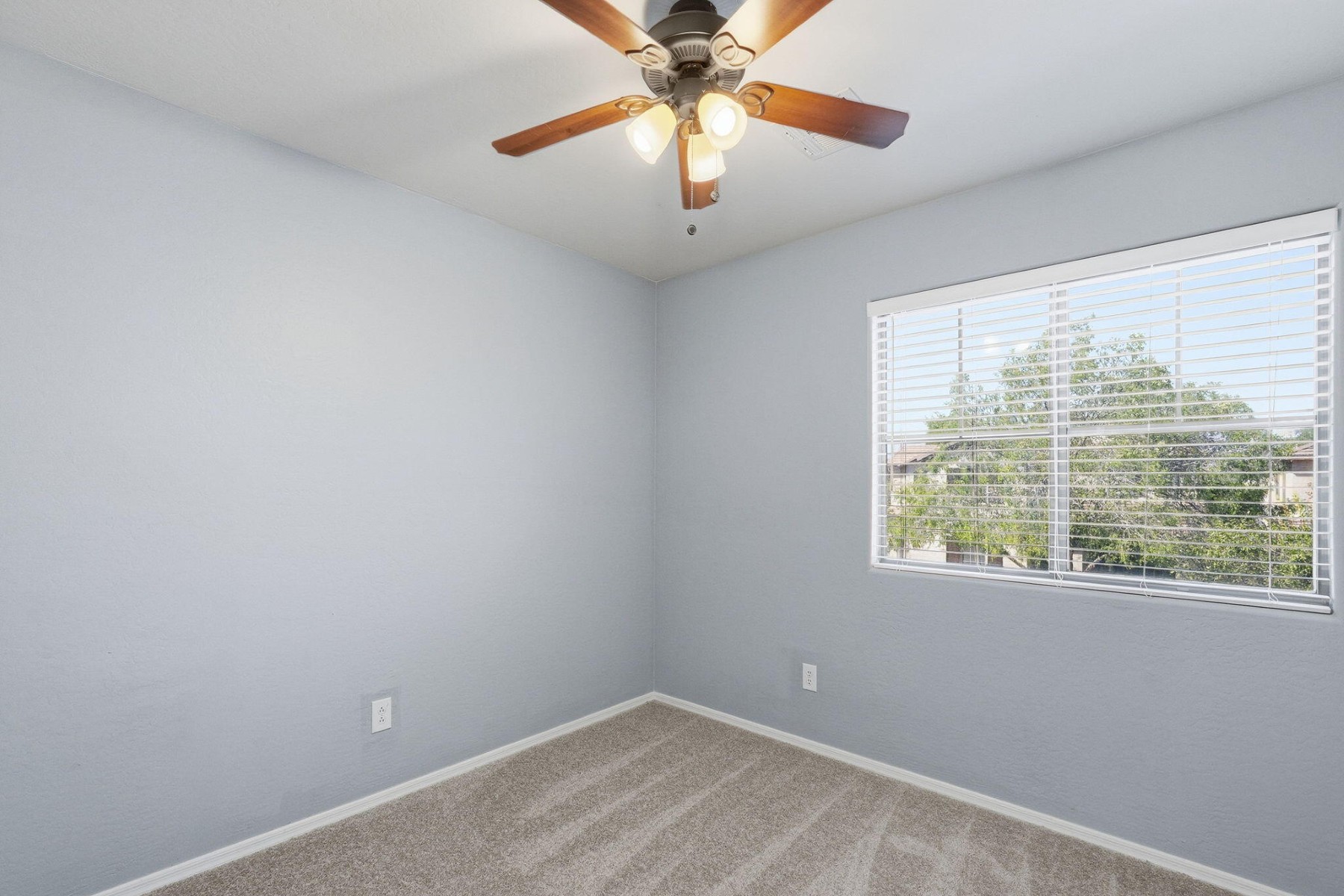  3801 E Parkview Dr  Gilbert, AZ - 物件實景