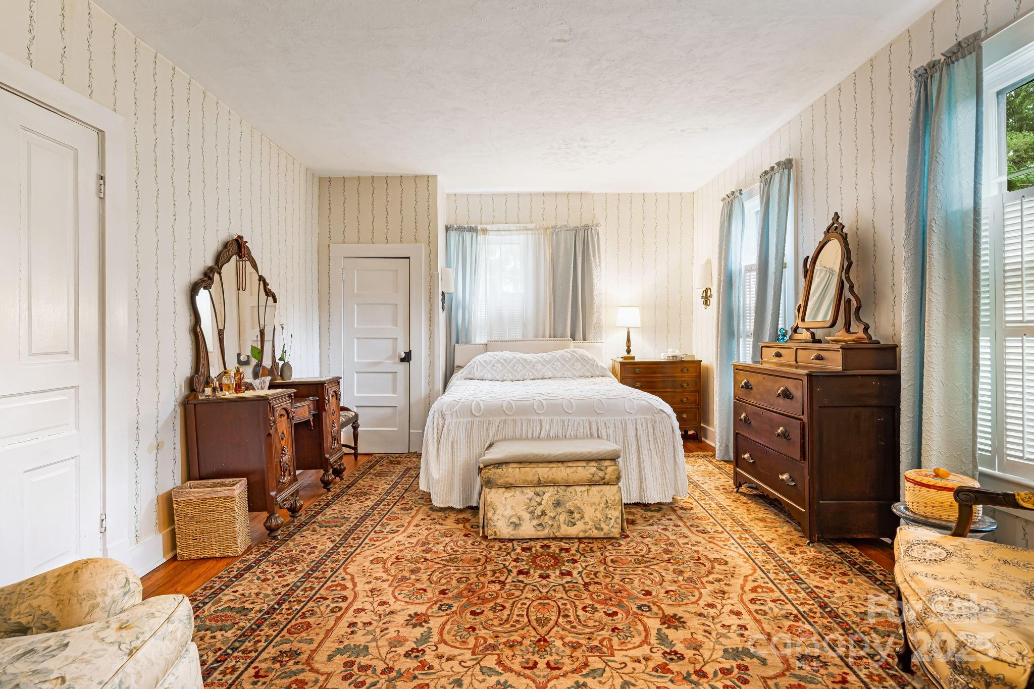 Black Mountain, North Carolina, 28711, United States, 7 Bedrooms Bedrooms, ,9 BathroomsBathrooms,Residential,For Sale,1974743