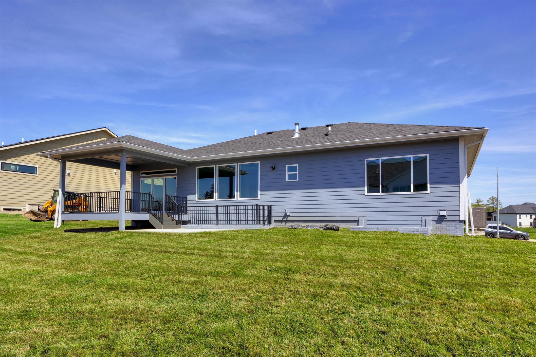 Clive, Iowa, 50325, United States, 4 Bedrooms Bedrooms, ,3 BathroomsBathrooms,Residential,For Sale,1927799