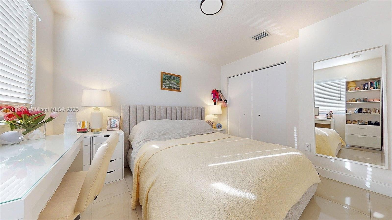 Homestead, Florida, 33033, United States, 5 Bedrooms Bedrooms, ,3 BathroomsBathrooms,Residential,For Sale,1937338