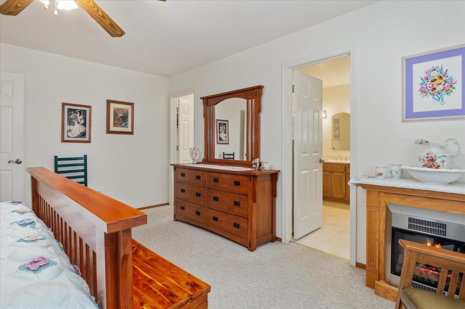 Angels Camp, California, 95222, United States, 3 Bedrooms Bedrooms, ,2 BathroomsBathrooms,Residential,For Sale,1881530