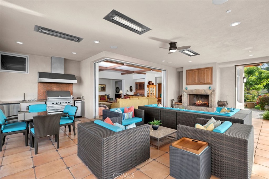 Rancho Santa Fe, California, 92067, United States, 5 Bedrooms Bedrooms, ,6 BathroomsBathrooms,Residential,For Sale,1989068