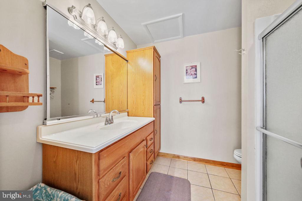 Marlton, New Jersey, 08053, United States, 5 Bedrooms Bedrooms, ,3 BathroomsBathrooms,Residential,For Sale,1904803
