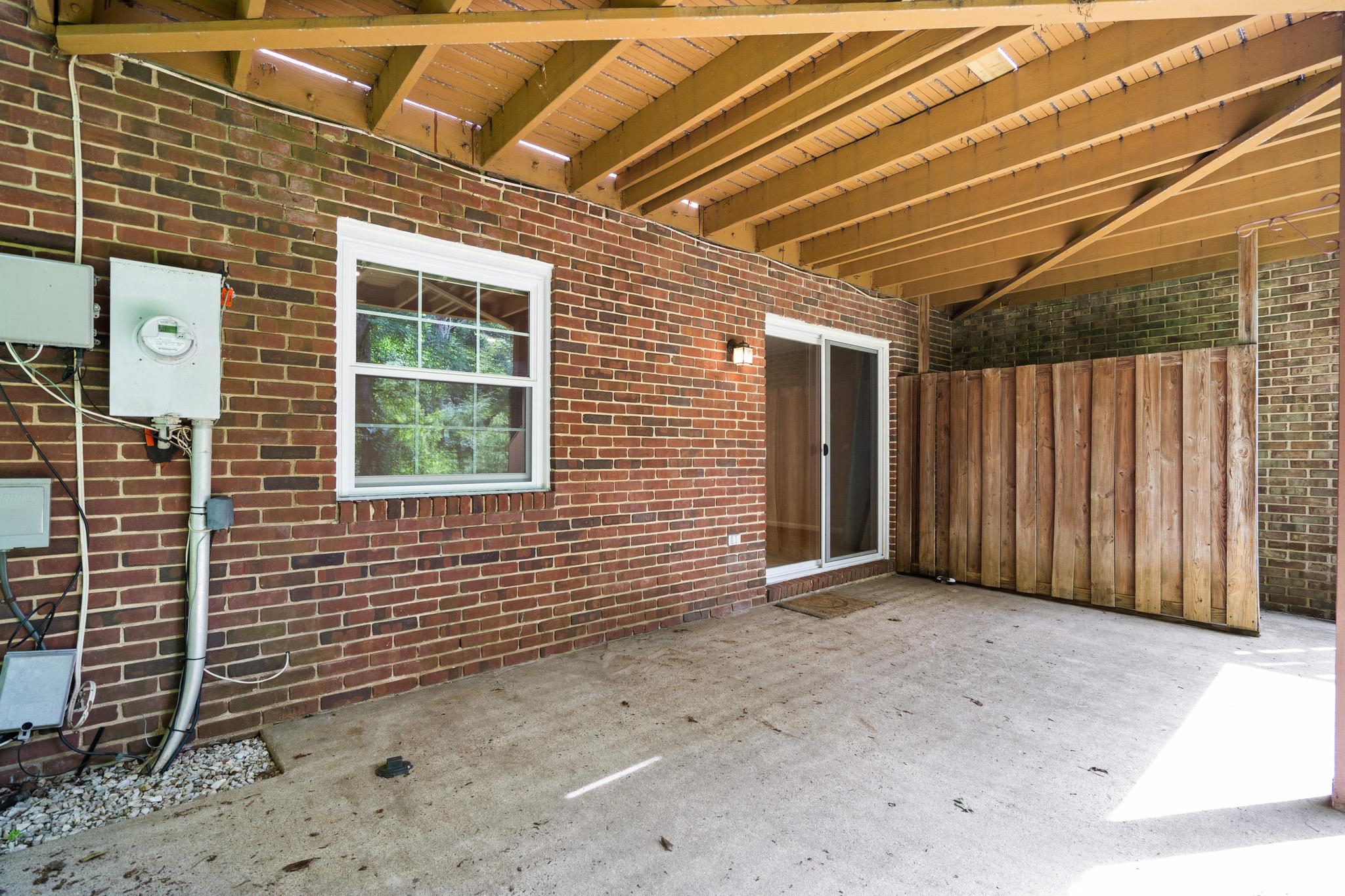  8943 Park Forest Drive, Springfield, VA, 22152 - 物件實景