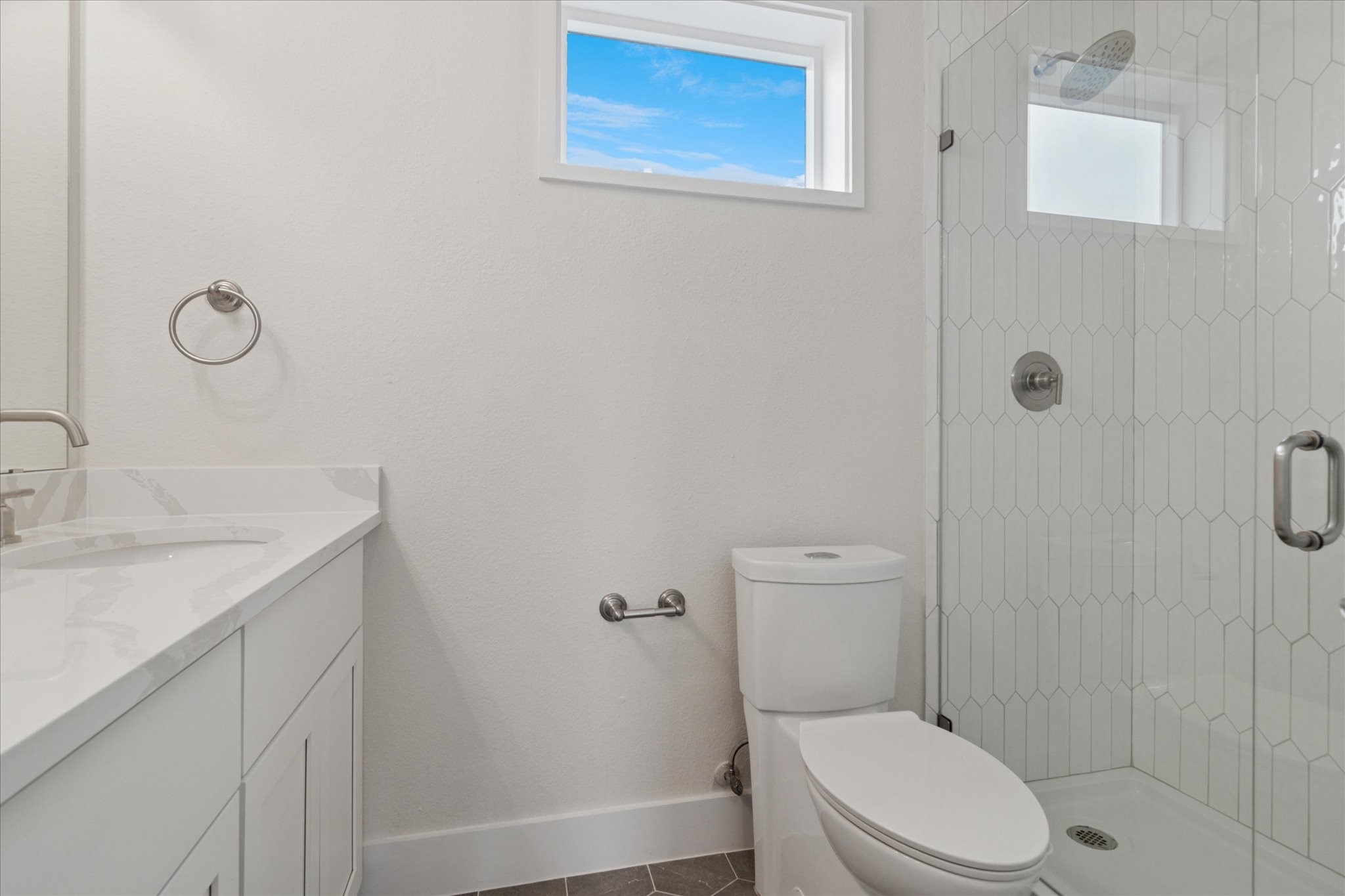 Gunter, Texas, 75058, United States, 3 Bedrooms Bedrooms, ,3 BathroomsBathrooms,Residential,For Sale,1847366