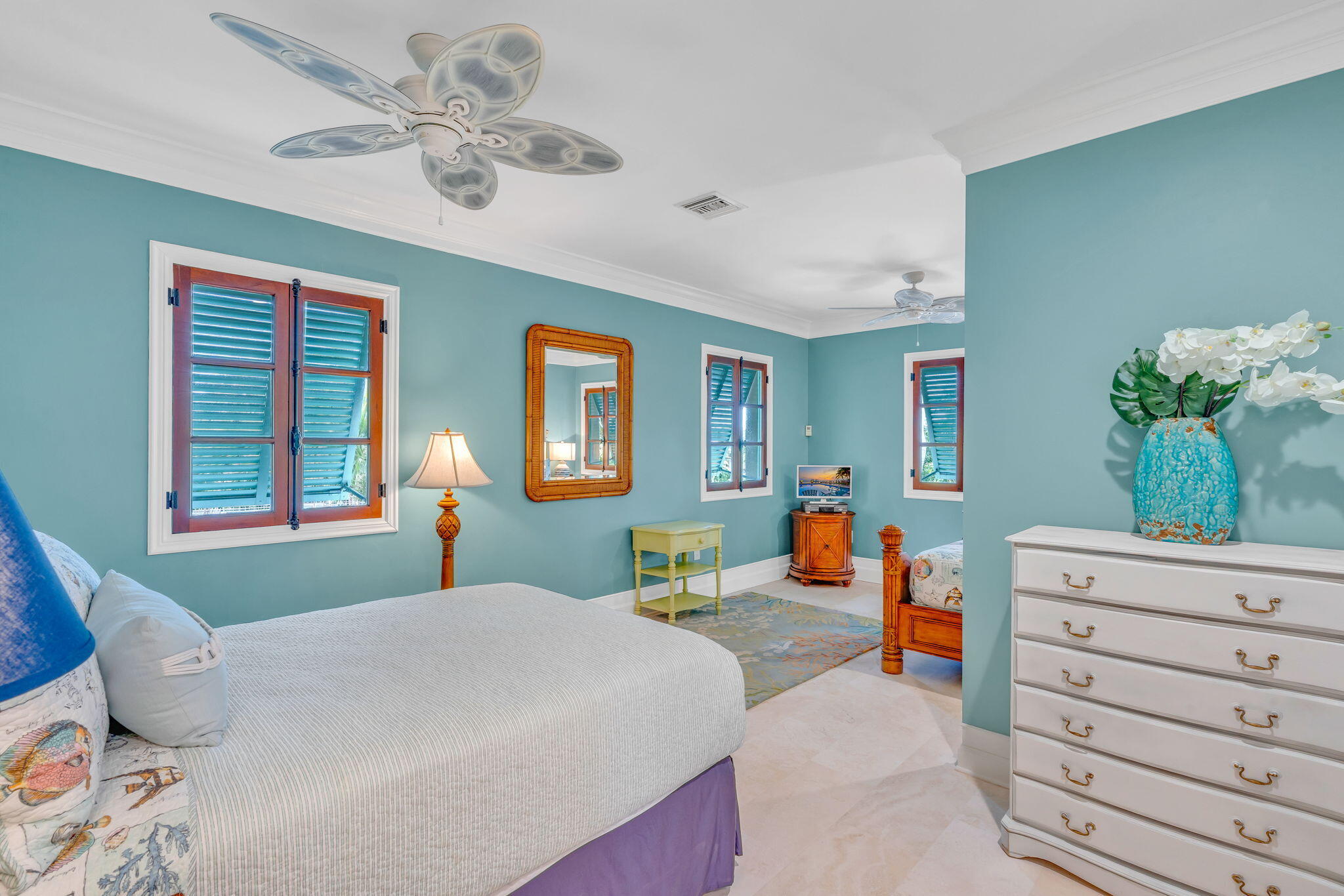 KEY COLONY, Florida, 33051, United States, 4 Bedrooms Bedrooms, ,5 BathroomsBathrooms,Residential,For Sale,1993100