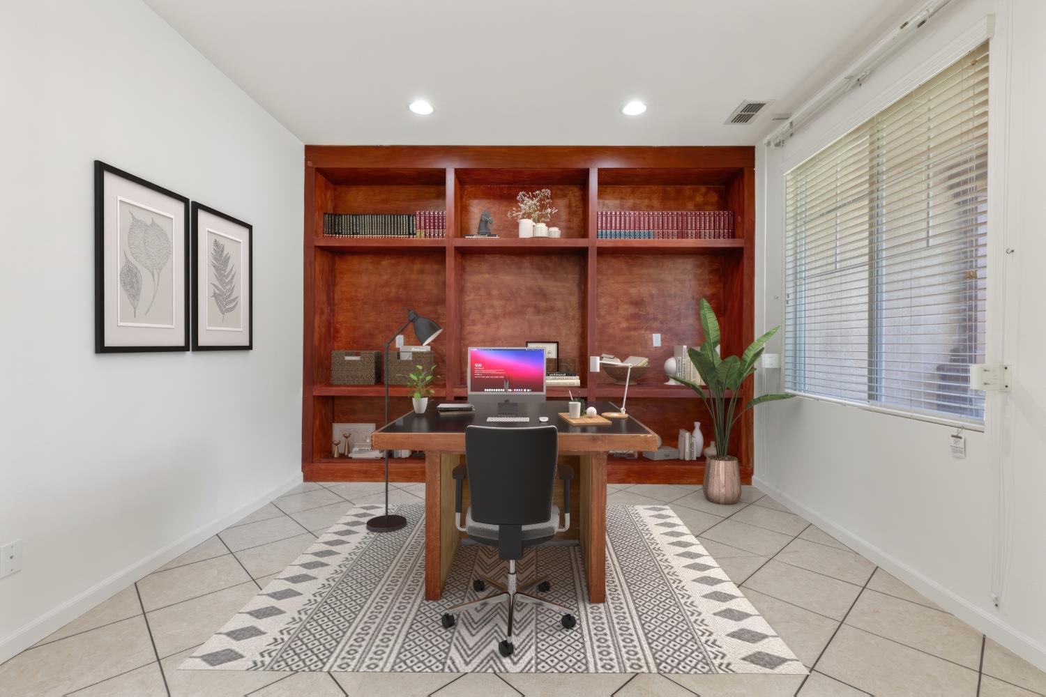 Patterson, California, 95363, United States, 5 Bedrooms Bedrooms, ,4 BathroomsBathrooms,Residential,For Sale,1976897