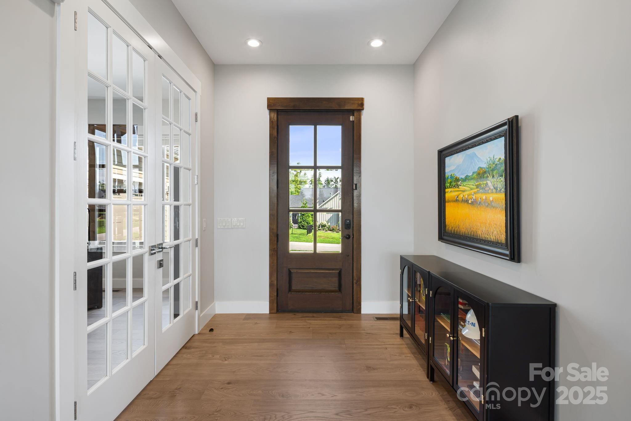 Mills River, North Carolina, 28759, United States, 3 Bedrooms Bedrooms, ,3 BathroomsBathrooms,Residential,For Sale,1992072