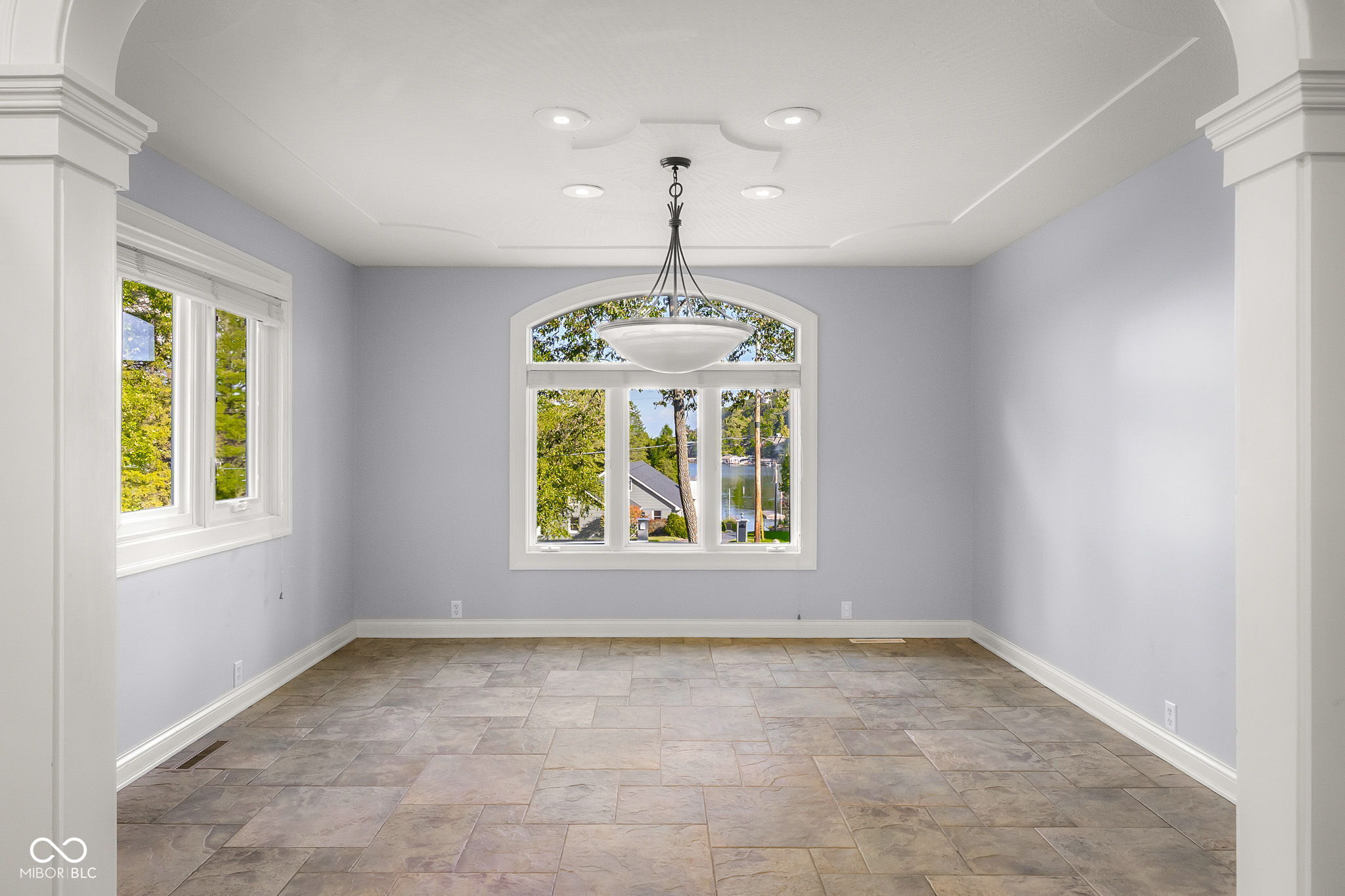 Columbus, Indiana, 47201, United States, 5 Bedrooms Bedrooms, ,6 BathroomsBathrooms,Residential,For Sale,1982008