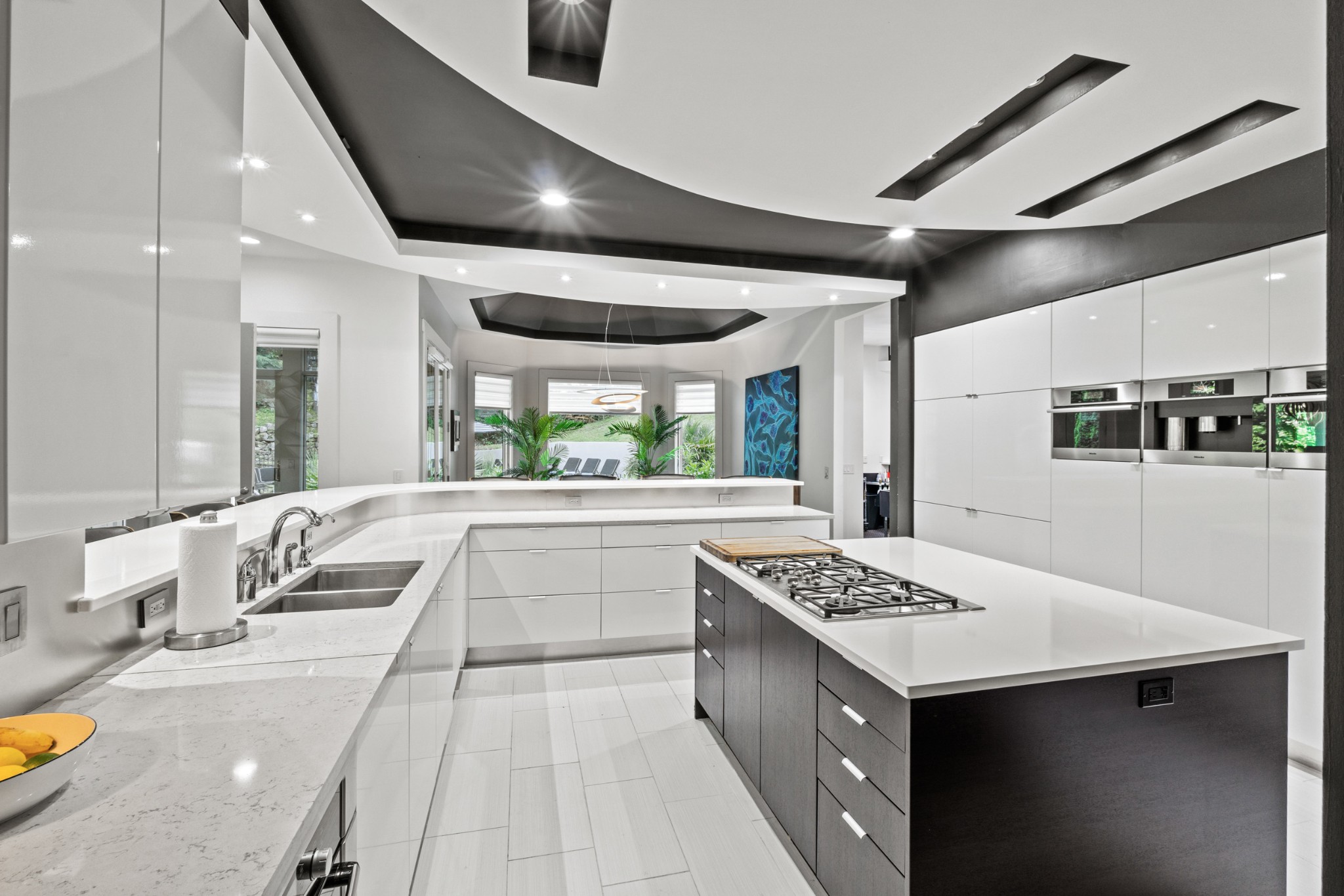 Nashville, Tennessee, 37215, United States, 5 Bedrooms Bedrooms, ,11 BathroomsBathrooms,Residential,For Sale,1997192