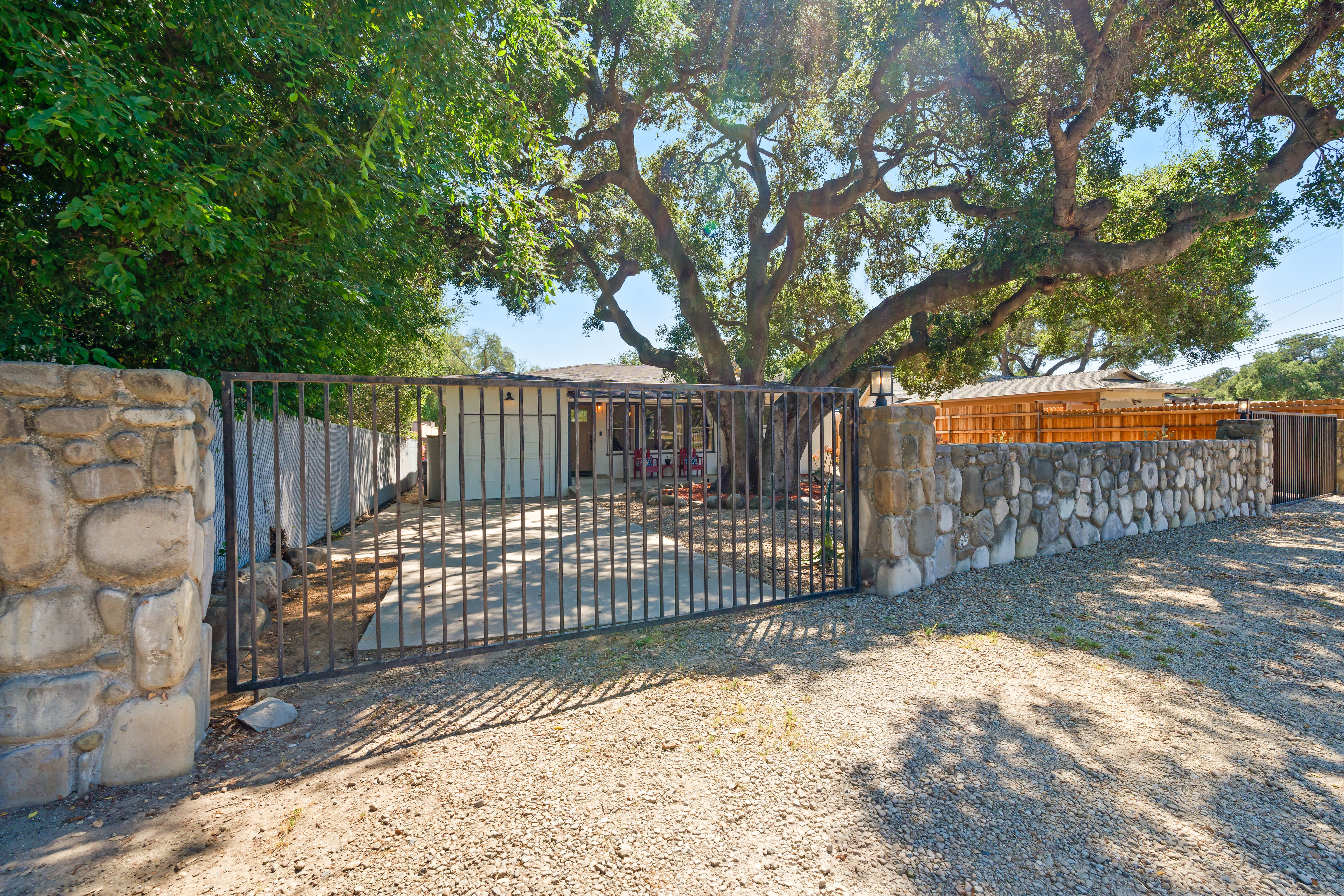  690 Riverside Road, Oak View, CA 93022 - 物件實景