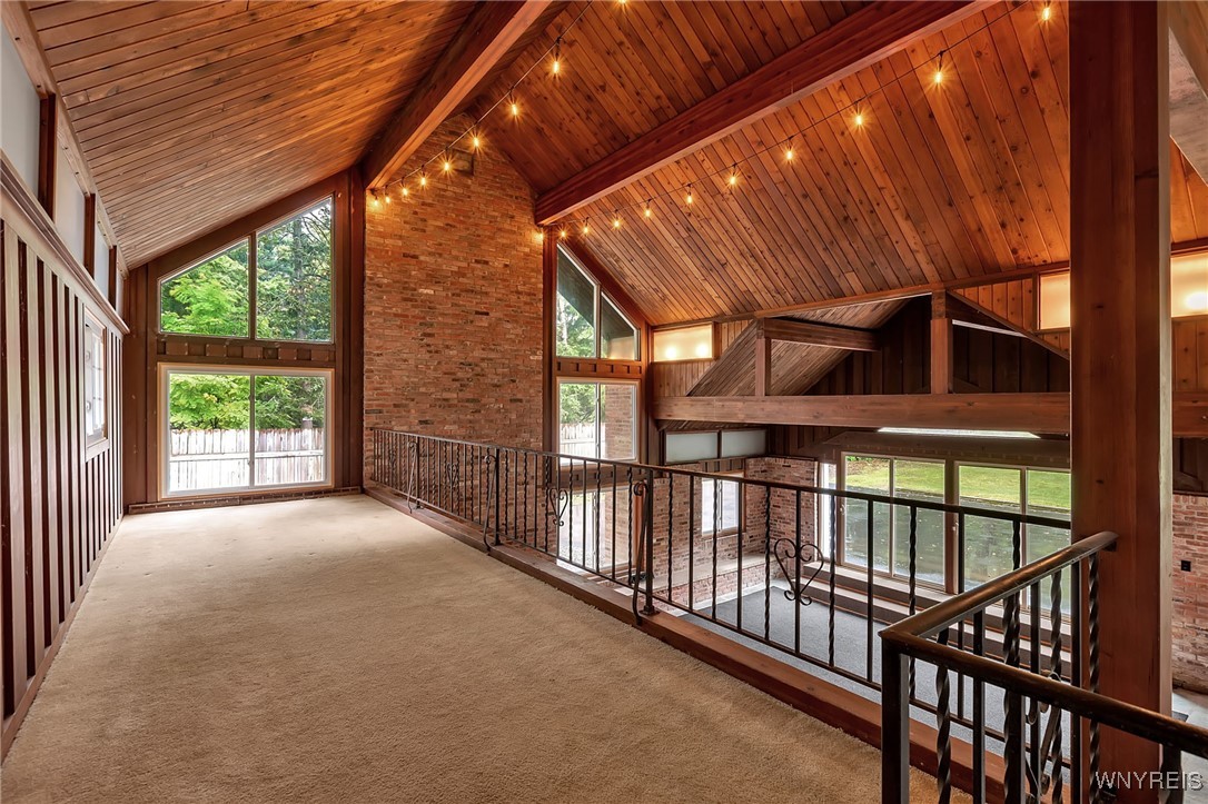 Elma, New York, 14059, United States, 7 Bedrooms Bedrooms, ,6 BathroomsBathrooms,Residential,For Sale,1935359