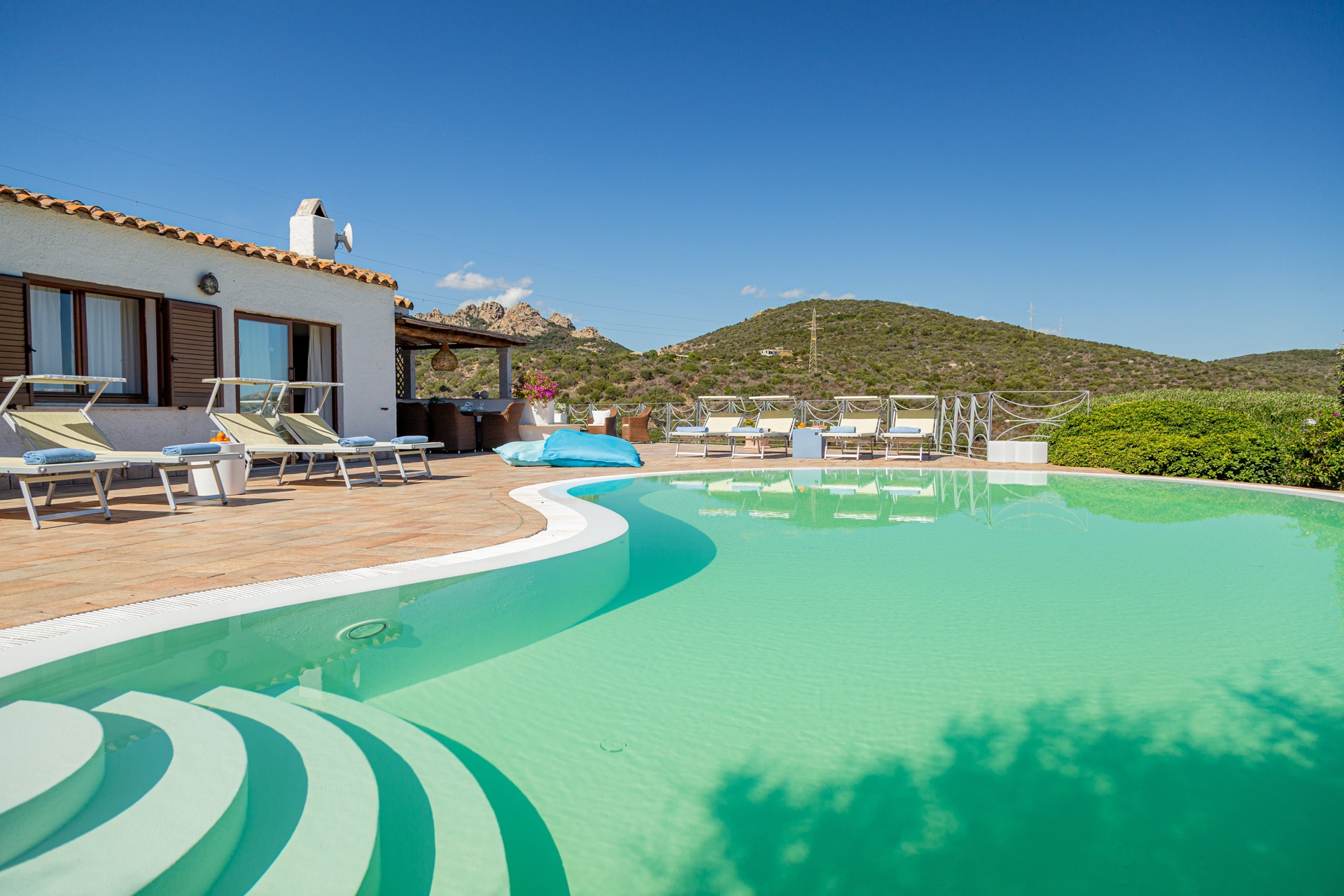 Milmeggiu, Olbia, Sassari, IT, 5 Bedrooms Bedrooms, ,5 BathroomsBathrooms,Residential,For Sale,Milmeggiu,1444527