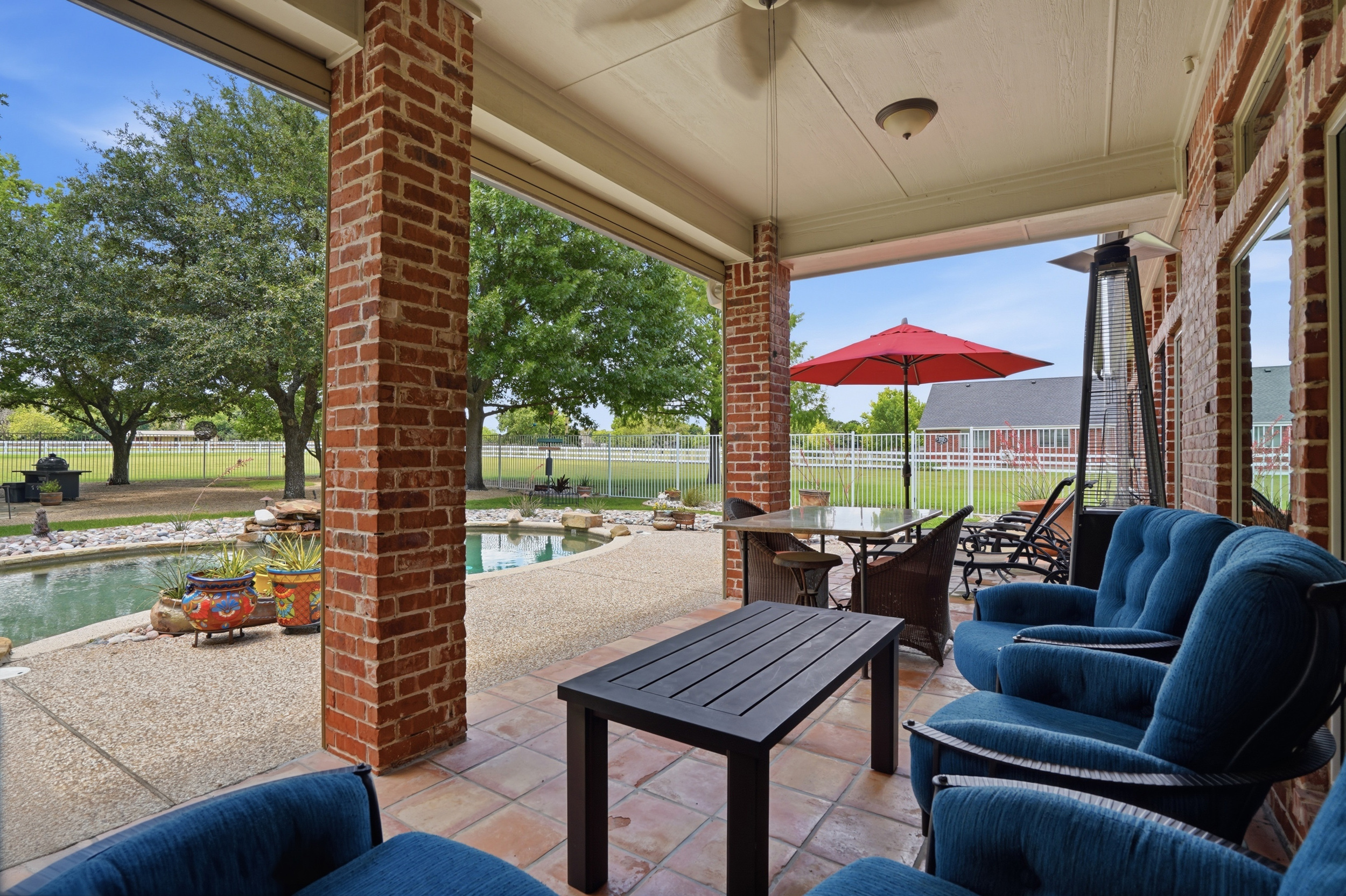  2 Acres of Country Living in Lucas, Texas - 物件實景