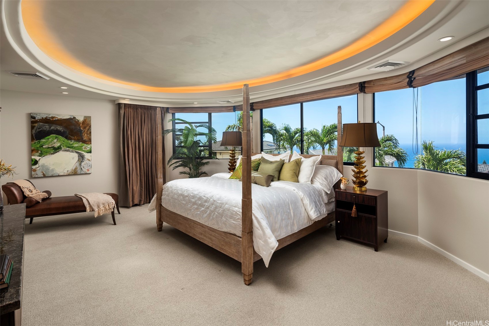 Honolulu, Hawaii, 96821, United States, 4 Bedrooms Bedrooms, ,5 BathroomsBathrooms,Residential,For Sale,1947061