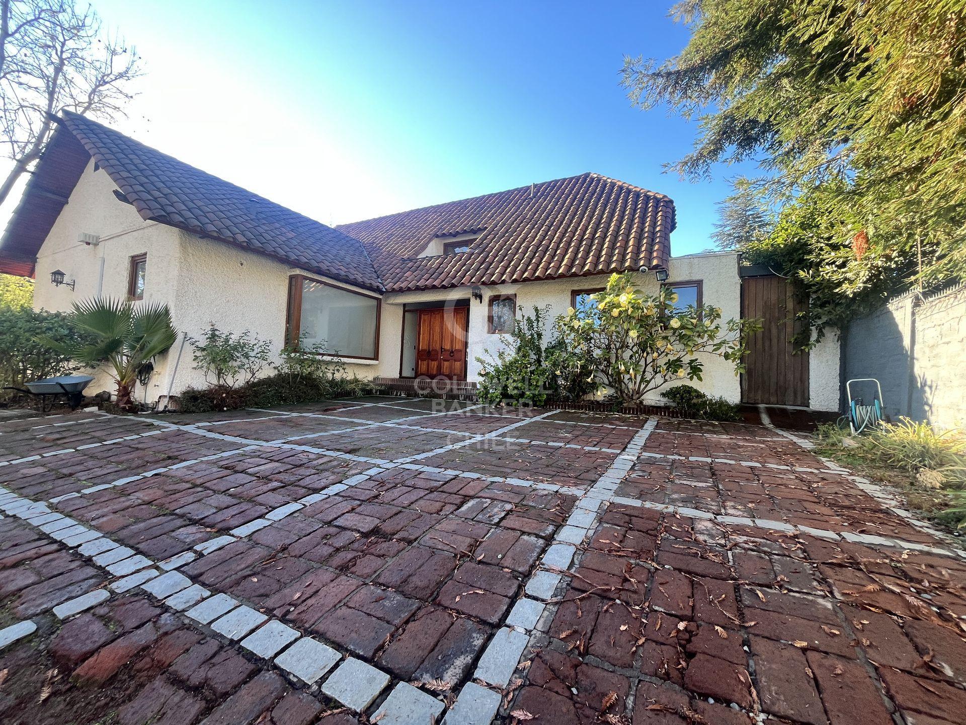 Lo Barnechea, Chile, 6 Bedrooms Bedrooms, ,6 BathroomsBathrooms,Residential,For Sale,1838824