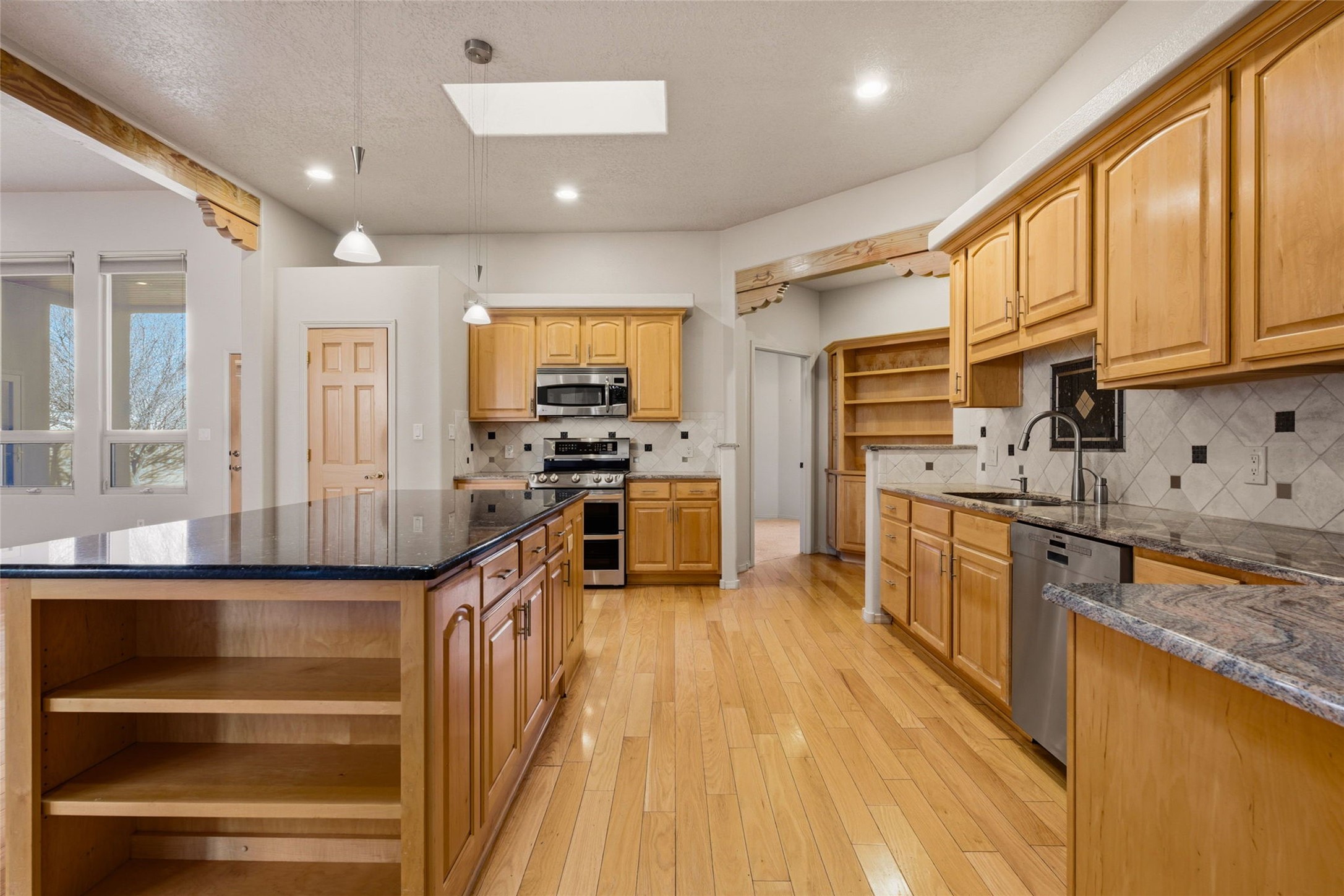  500 Laguna Seca Lane NW - 物件實景