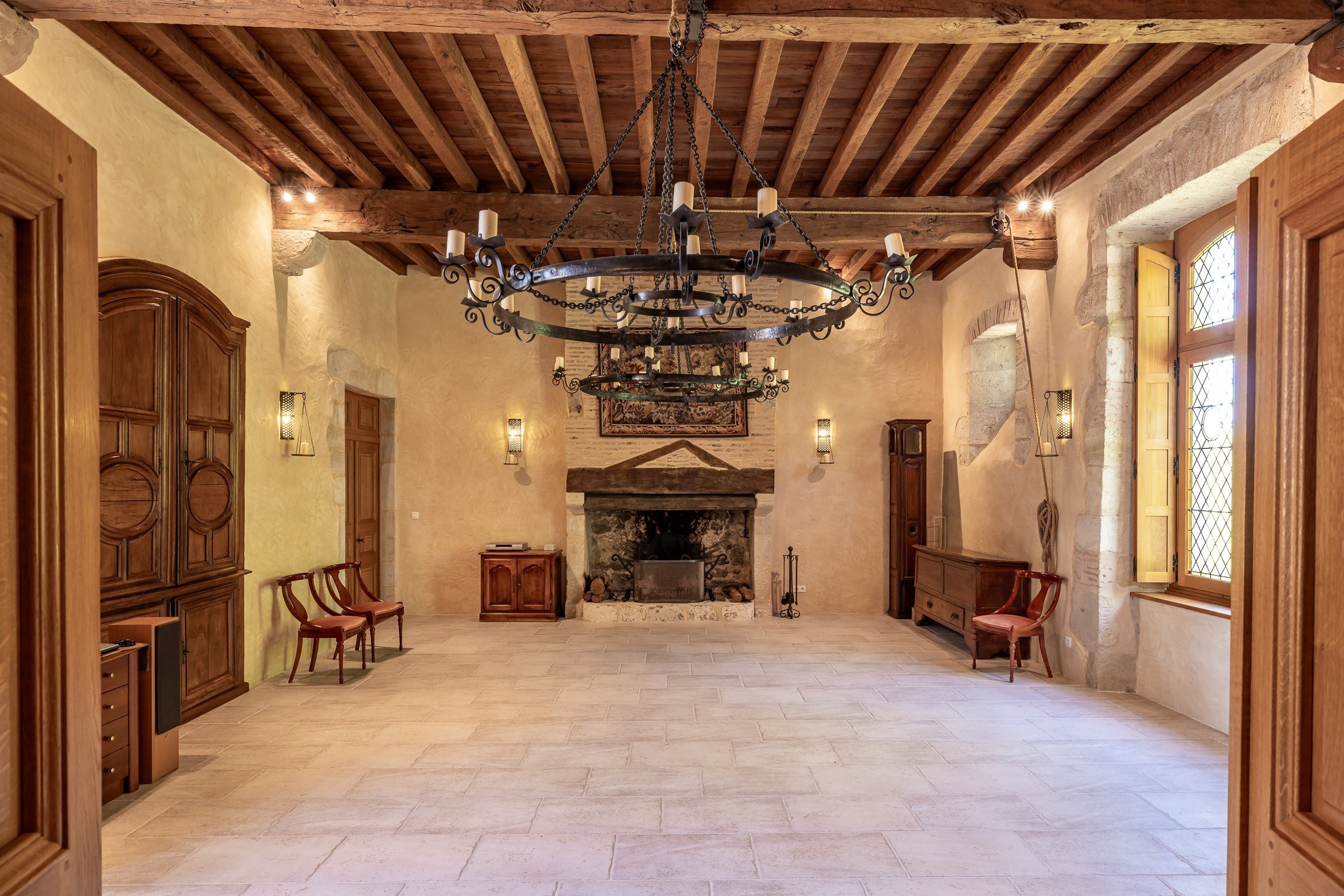  Awakening the Senses in the Land of Azure: A Domain of Light in the Heart of Lo… - 物件實景