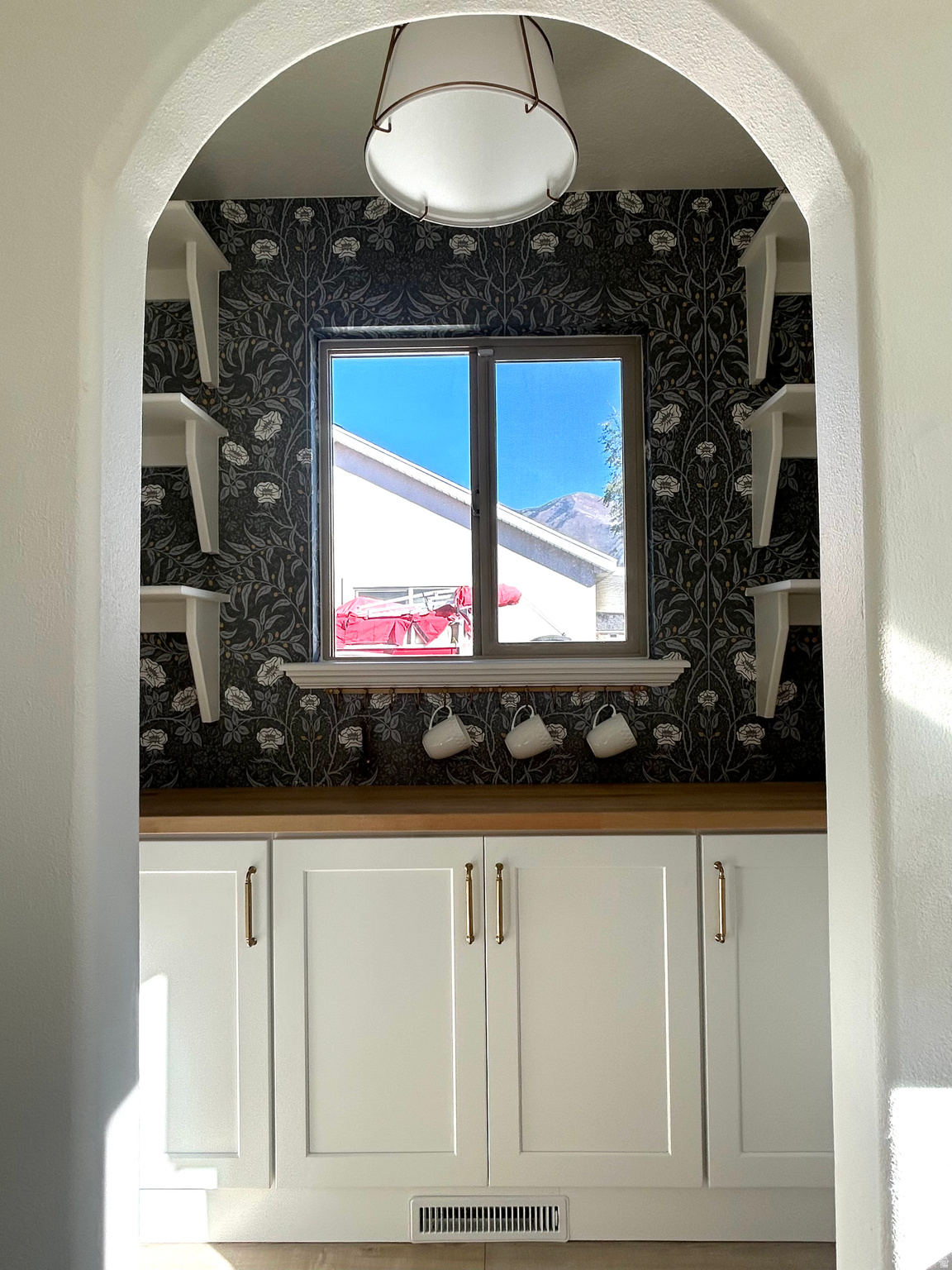 Spanish Fork, Utah, 84660, United States, 5 Bedrooms Bedrooms, ,3 BathroomsBathrooms,Residential,For Sale,1988016