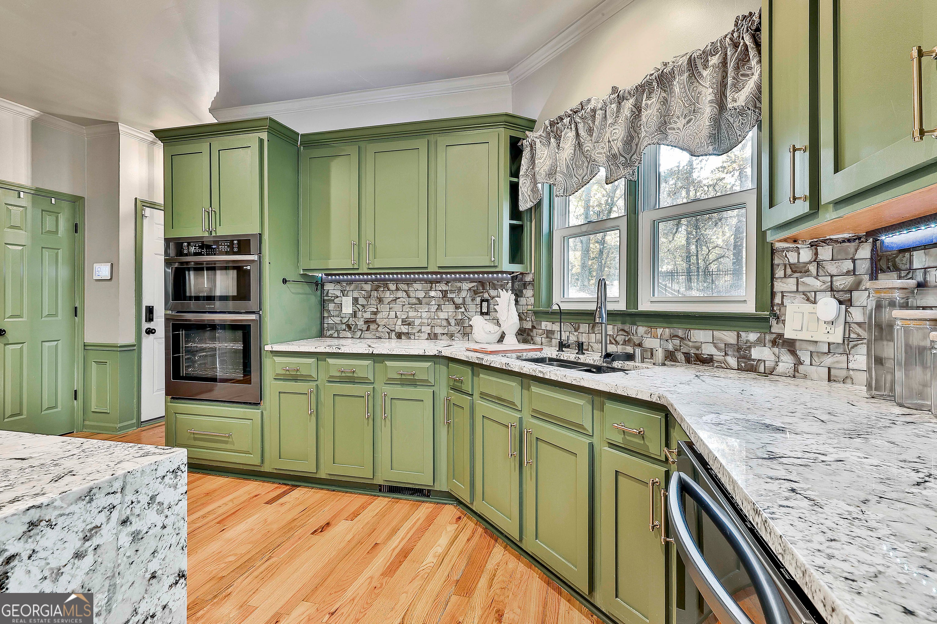 Tyrone, Georgia, 30290, United States, 4 Bedrooms Bedrooms, ,4 BathroomsBathrooms,Residential,For Sale,1922559