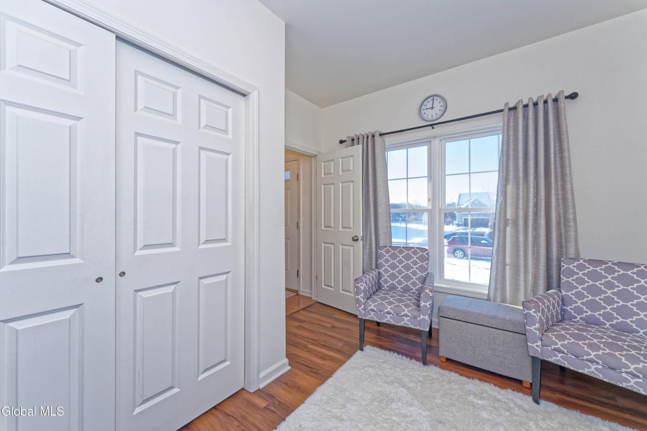 Rensselaer, New York, 12144, United States, 3 Bedrooms Bedrooms, ,3 BathroomsBathrooms,Residential,For Sale,1995950