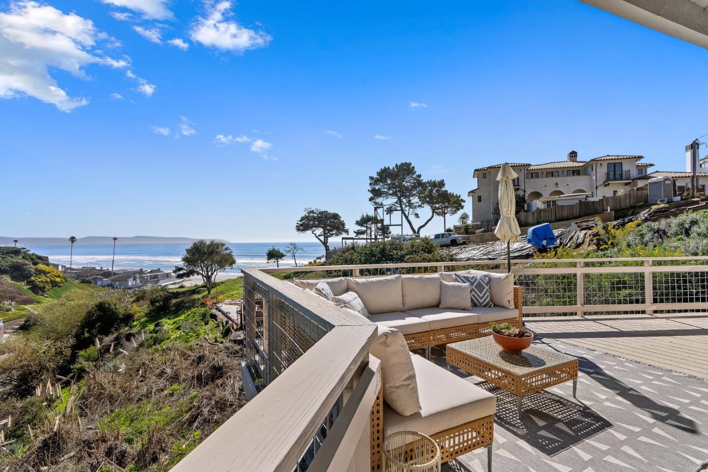 Aptos, California, 95003, United States, 5 Bedrooms Bedrooms, ,3 BathroomsBathrooms,Residential,For Sale,1847645