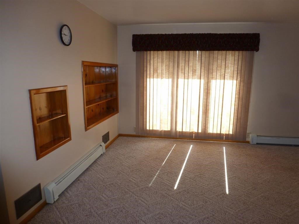 Plaza, North Dakota, 58771, United States, 3 Bedrooms Bedrooms, ,2 BathroomsBathrooms,Residential,For Sale,1981759