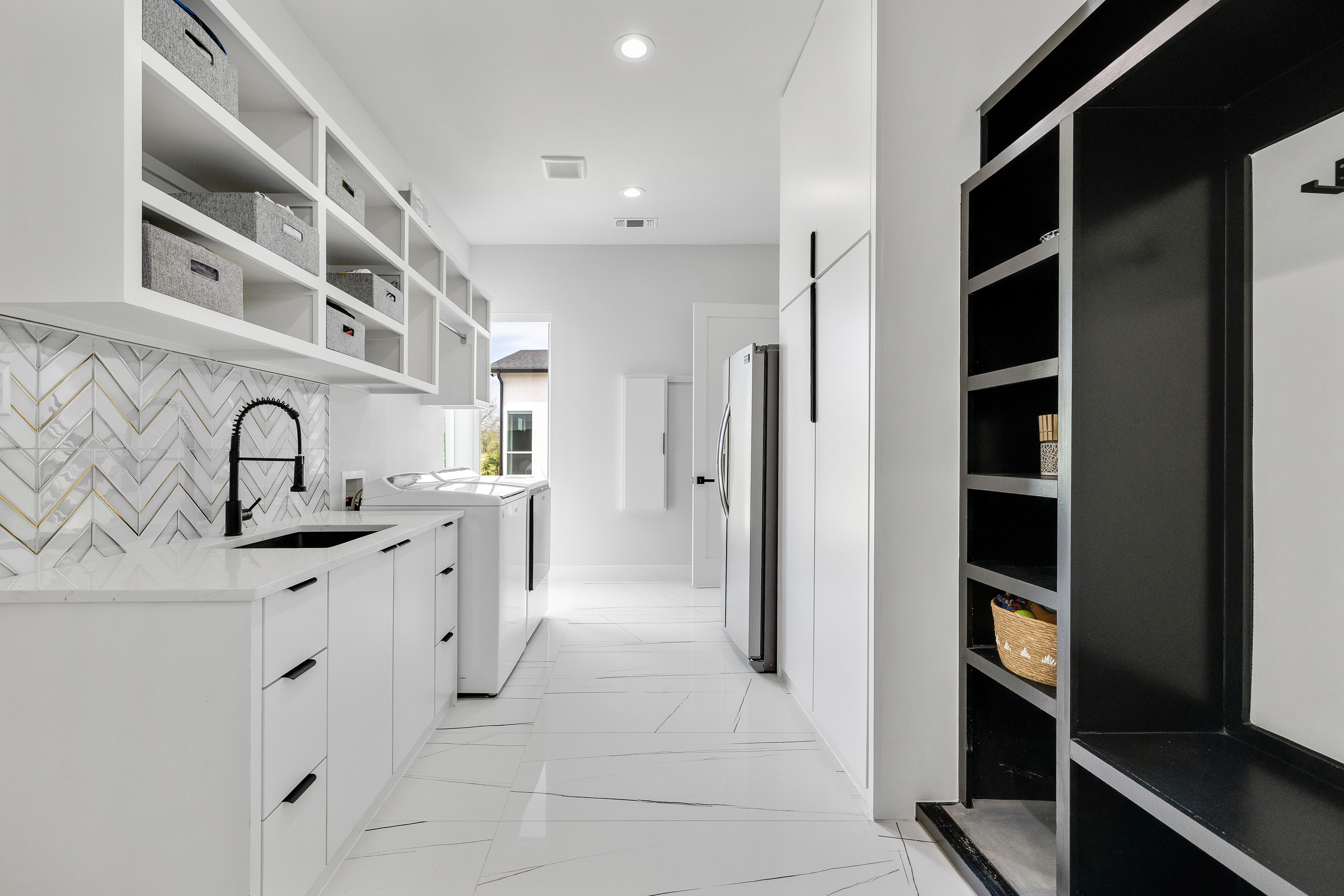  313 Ryker Lane, Gunter, TX, 75058 - 物件實景