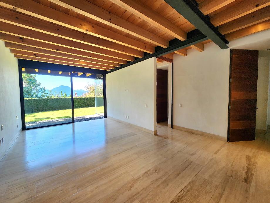 Valle de Bravo, Estado de México, 51200, Mexico, 4 Bedrooms Bedrooms, ,4 BathroomsBathrooms,Residential,For Sale,1722310
