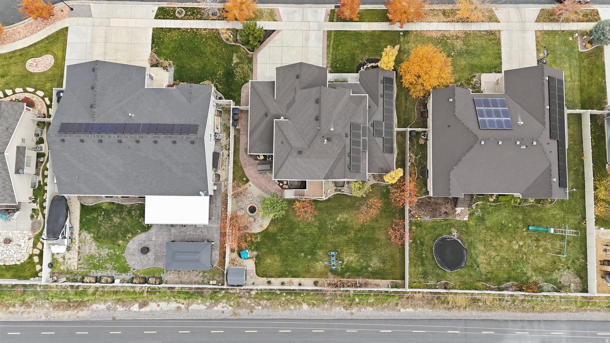 Woods Cross, Utah, 84087, United States, 6 Bedrooms Bedrooms, ,3 BathroomsBathrooms,Residential,For Sale,2002184