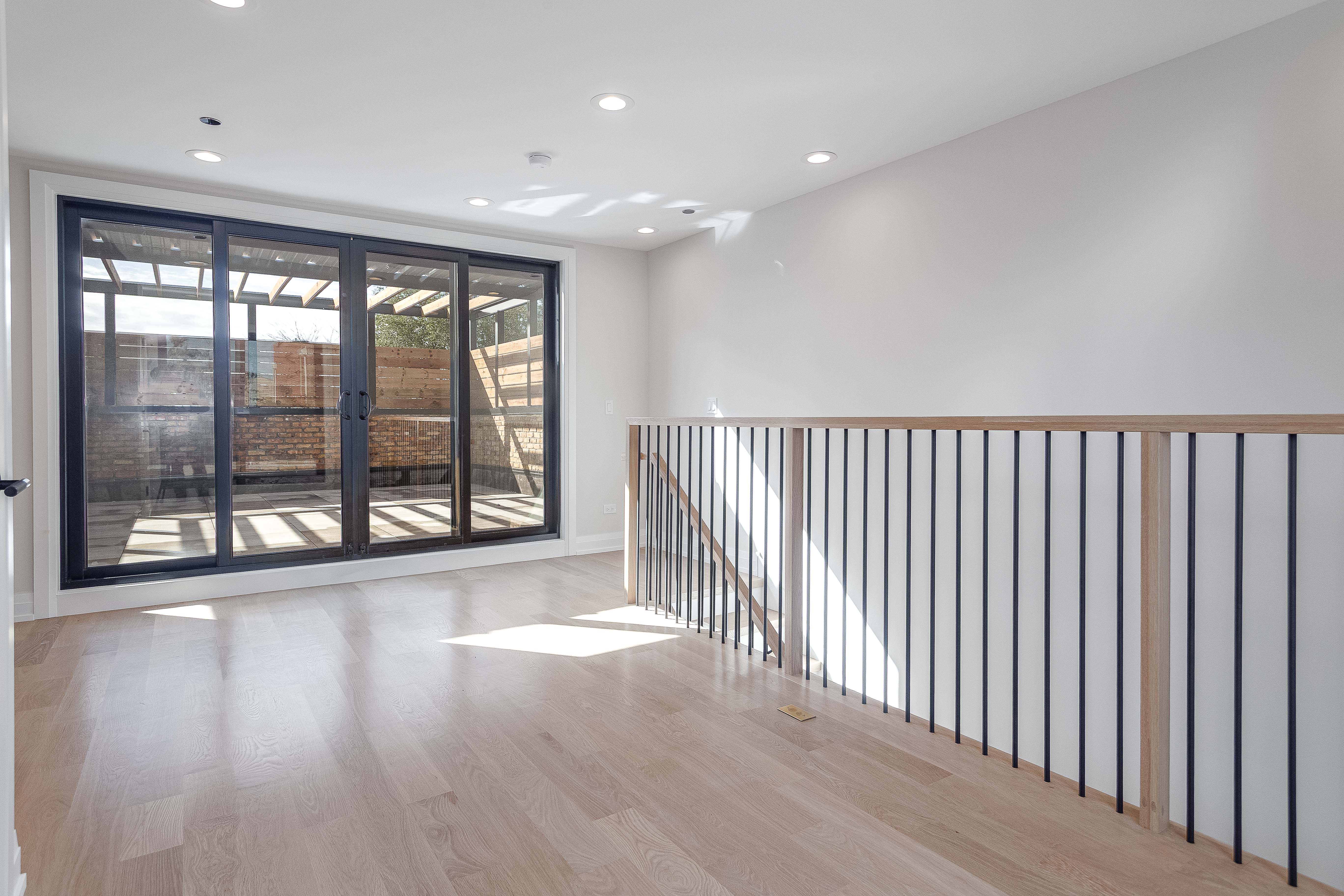  Stunning full-rehab single-family home - 物件實景