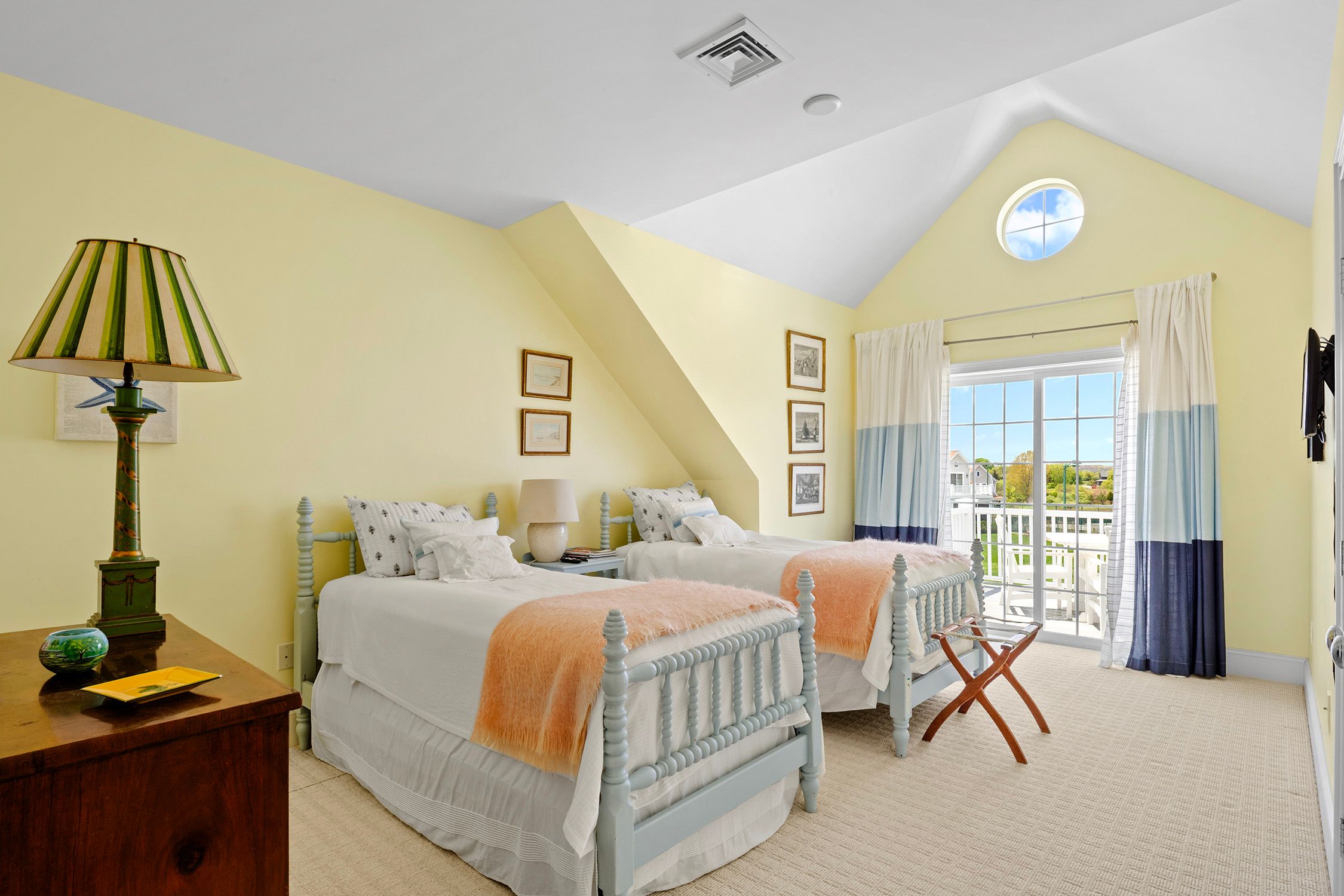  Exceptional Home in Private Sporting Community - 物件實景