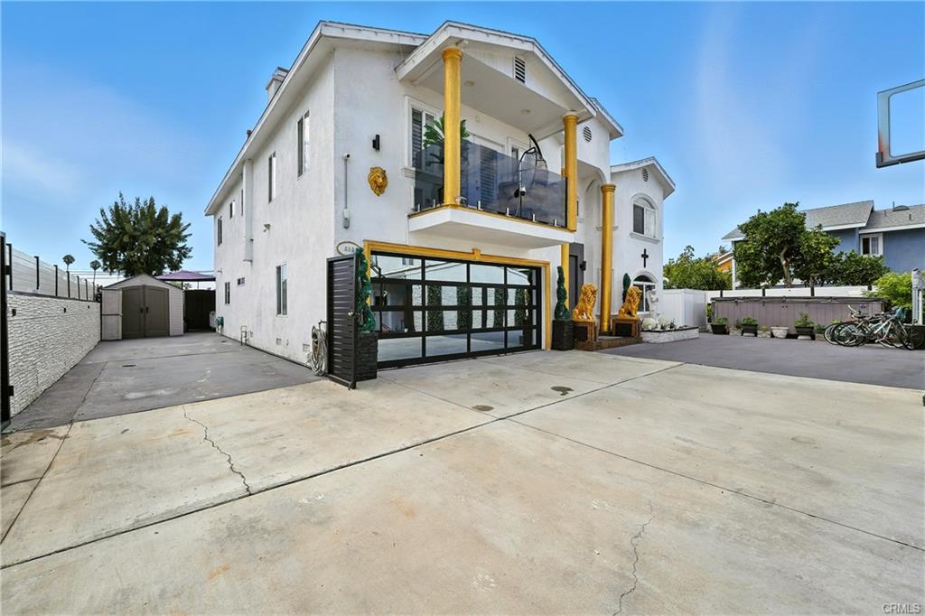 Carson, California, 90745, United States, 8 Bedrooms Bedrooms, ,6 BathroomsBathrooms,Residential,For Sale,1976741