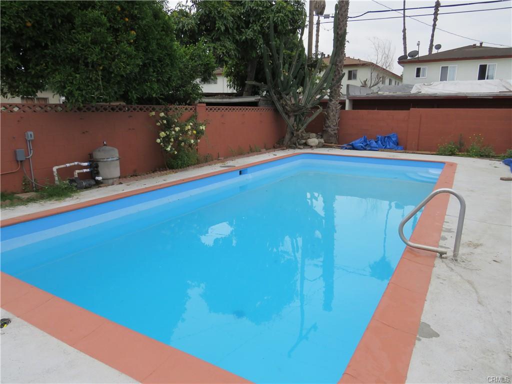 Compton, California, 90221, United States, 3 Bedrooms Bedrooms, ,1 BathroomBathrooms,Residential,For Sale,1904243