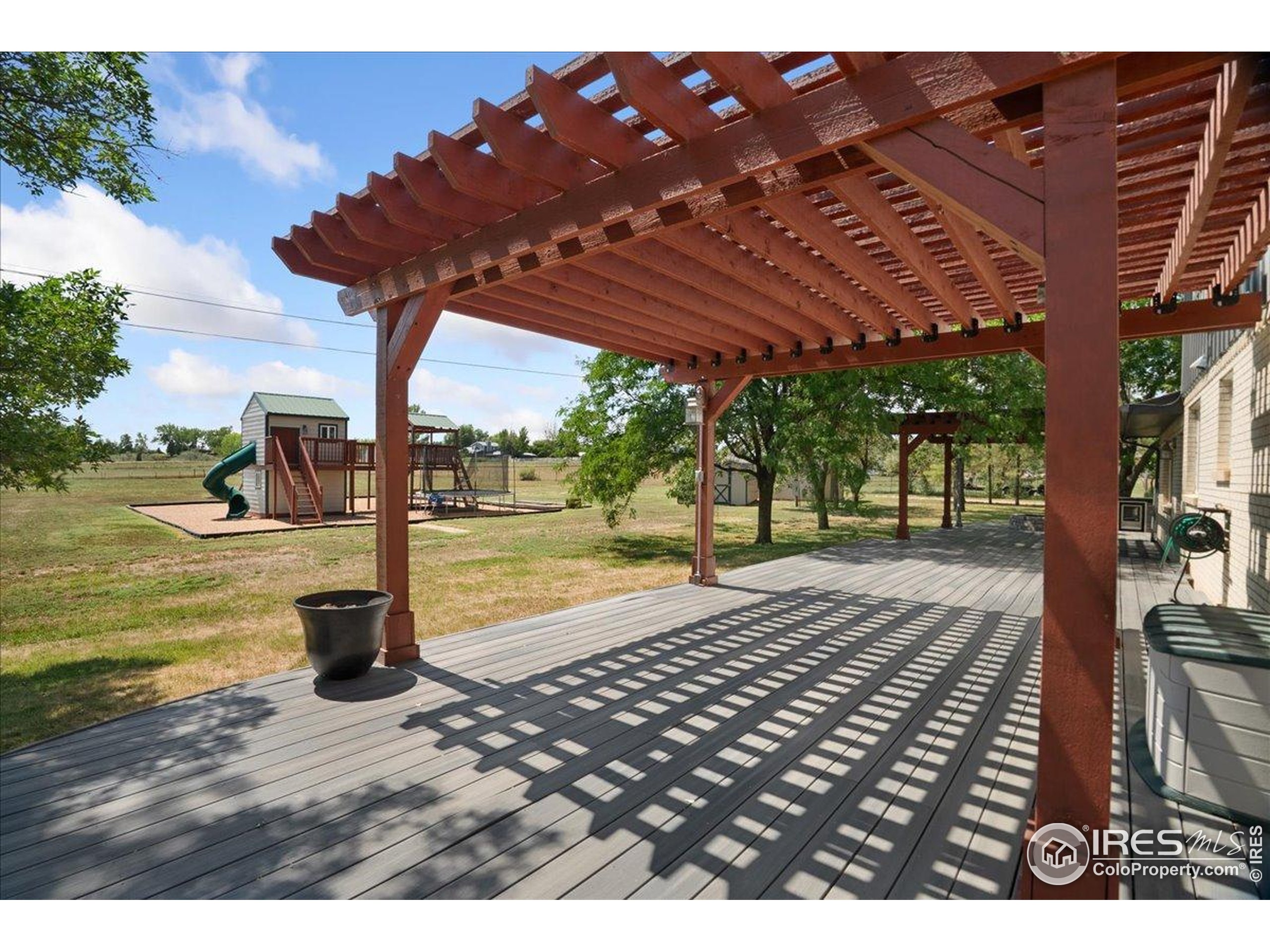 Longmont, Colorado, 80504, United States, 5 Bedrooms Bedrooms, ,1 BathroomBathrooms,Residential,For Sale,1933238