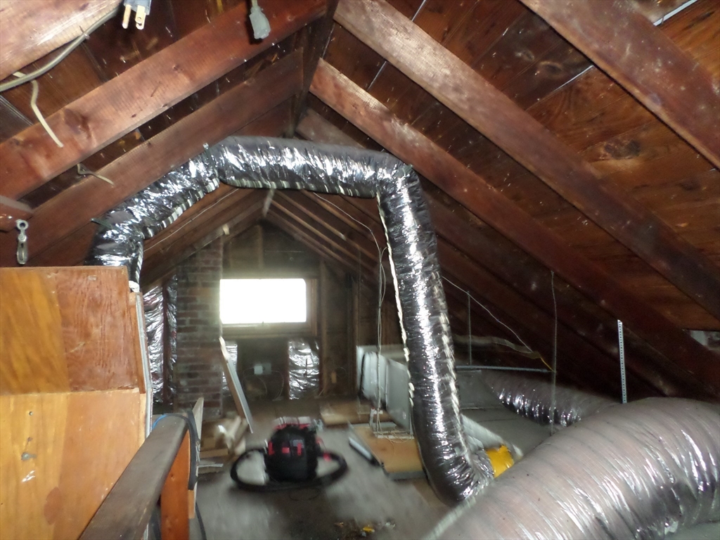 Revere, Massachusetts, 02151, United States, 2 Bedrooms Bedrooms, ,2 BathroomsBathrooms,Residential,For Sale,2012315