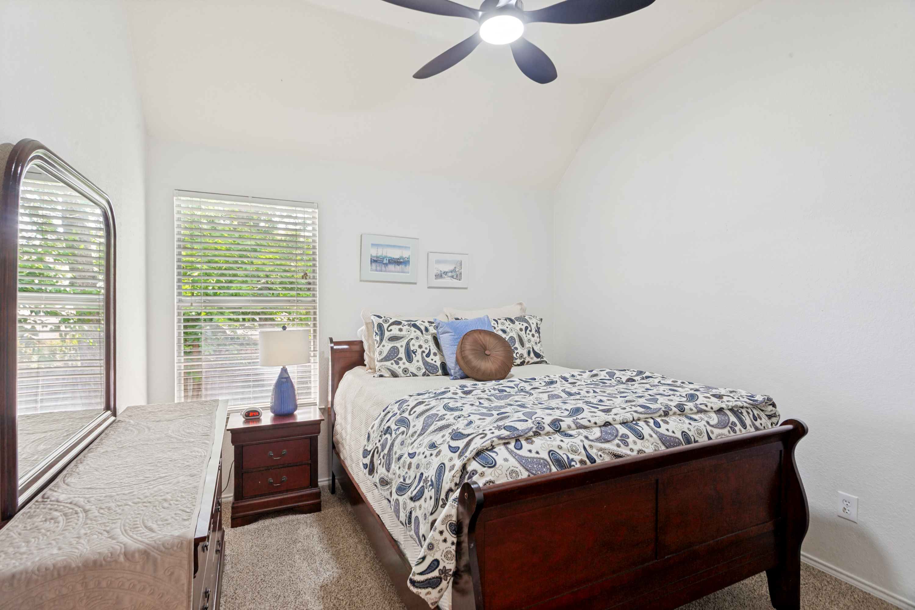  729 Big Horn Trail, Crowley, TX, 76036 - 物件實景
