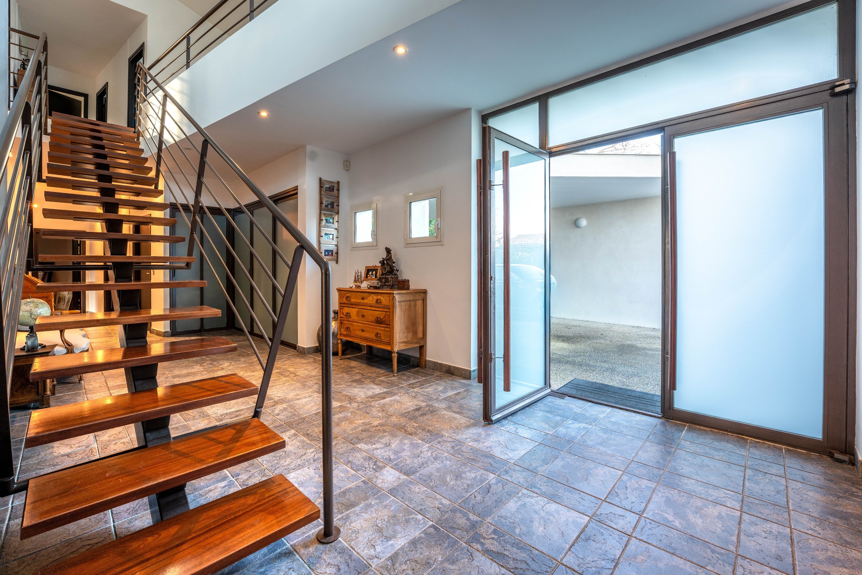  Exceptional villa offering complete privacy, close to the center of Saint-Marti… - 物件實景
